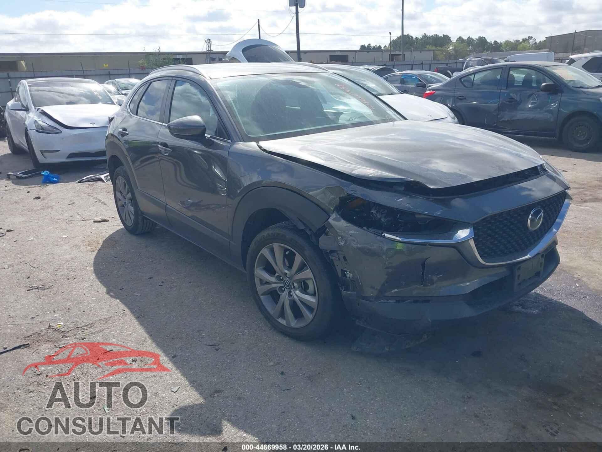MAZDA CX-30 2023 - 3MVDMBBM7PM556071