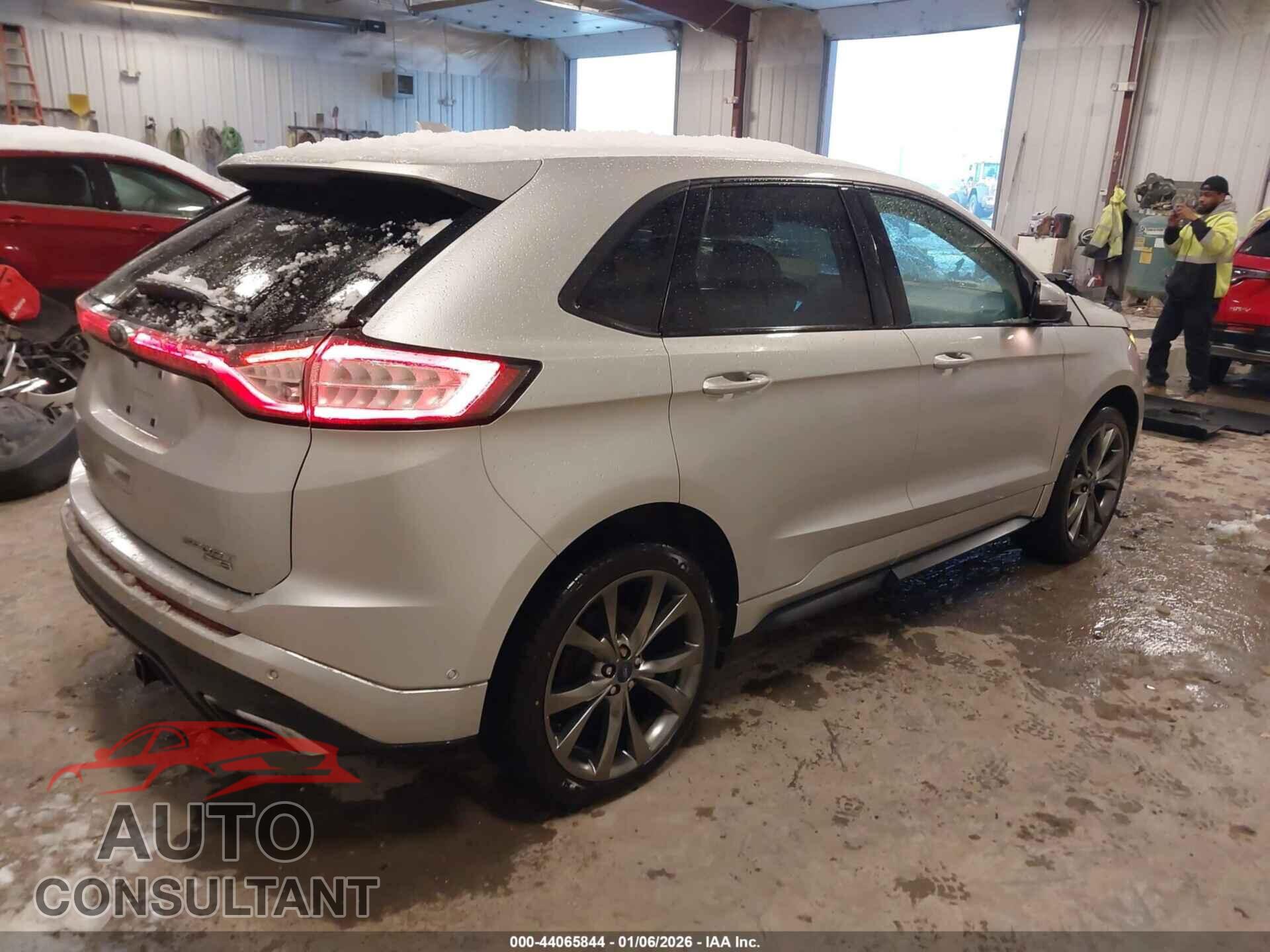 FORD EDGE 2016 - 2FMPK4AP1GBB10779
