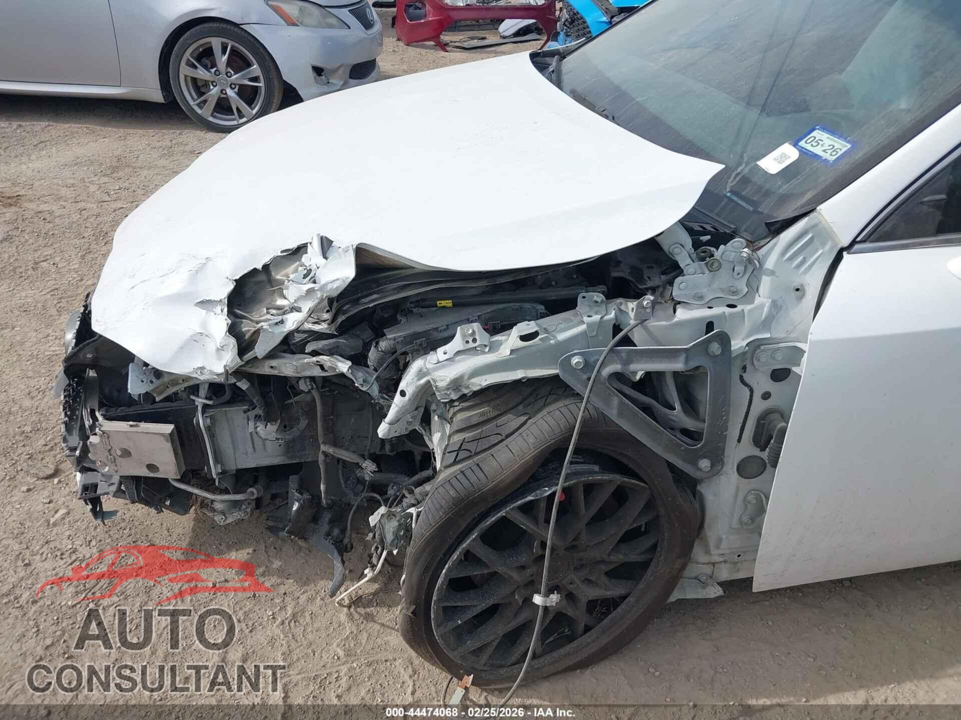 LEXUS IS 250 2014 - JTHBF1D20E5012778