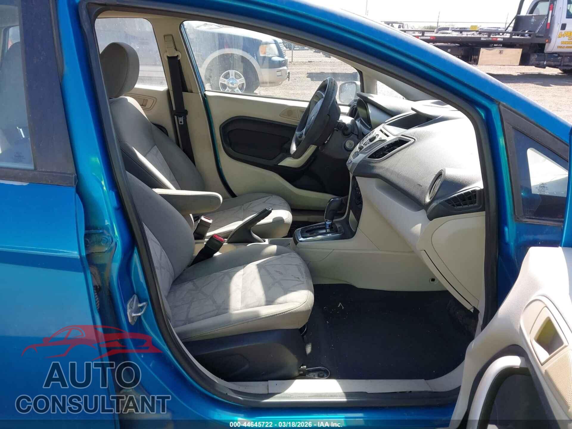 FORD FIESTA 2012 - 3FADP4EJ5CM199057