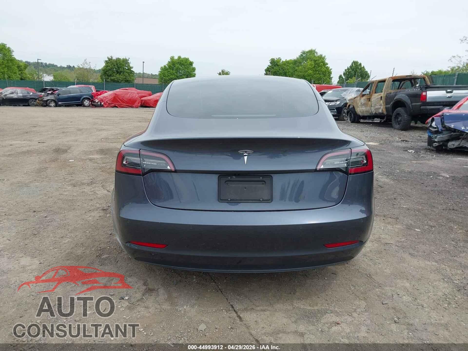 TESLA MODEL 3 2022 - 5YJ3E1EA2NF320970
