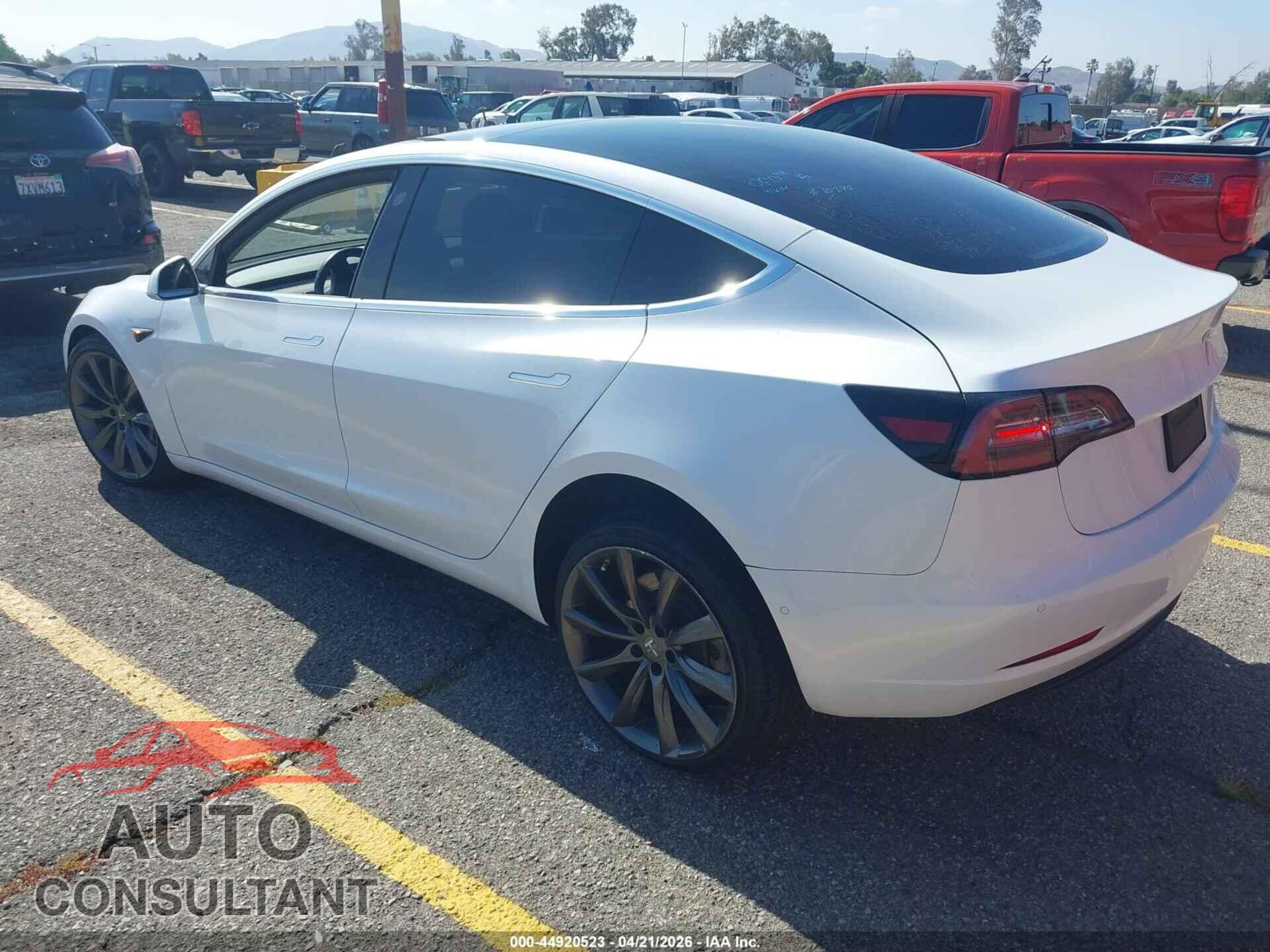 TESLA MODEL 3 2019 - 5YJ3E1EA7KF397152