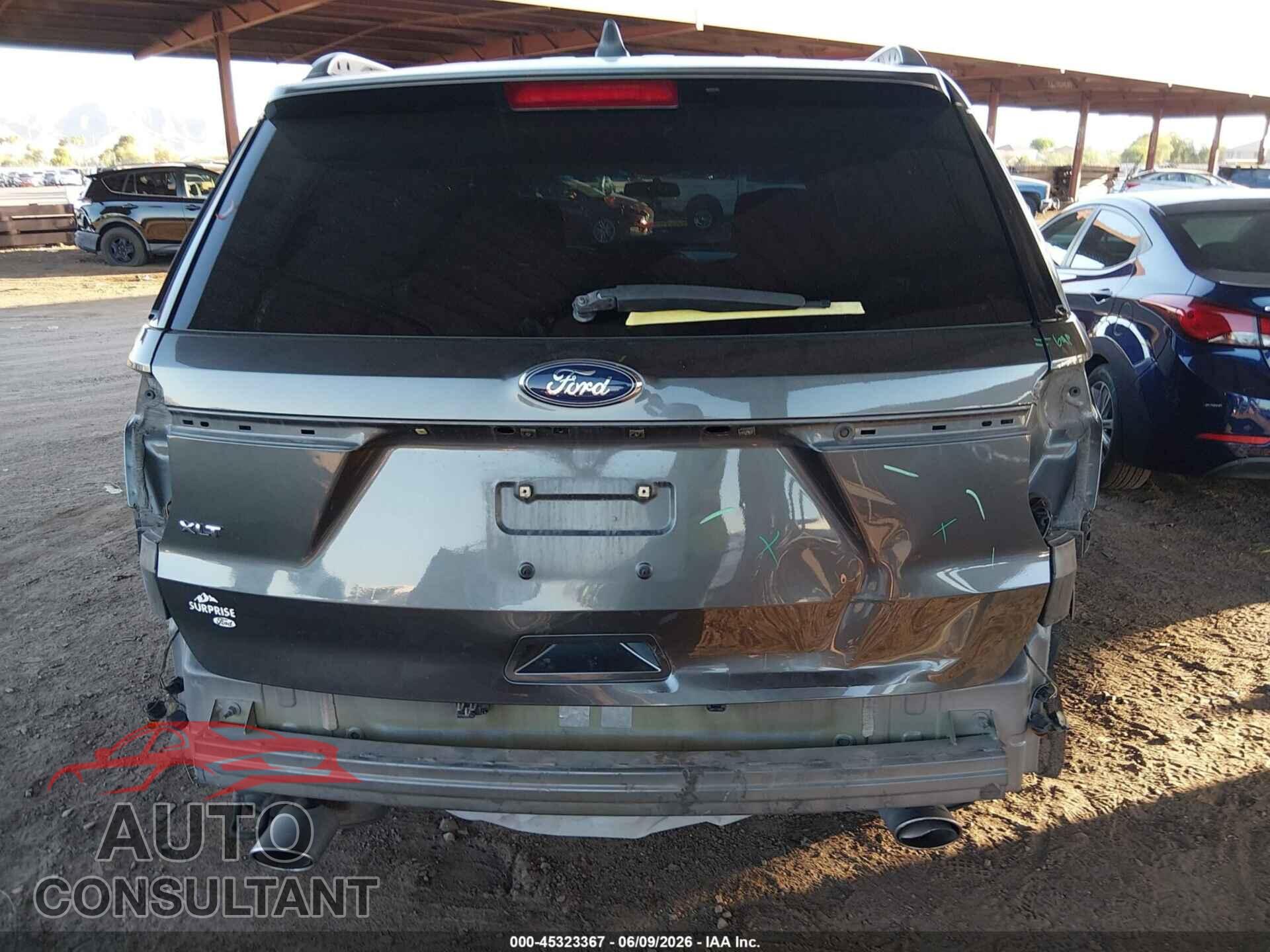 FORD EXPLORER 2018 - 1FM5K7D8XJGB65843