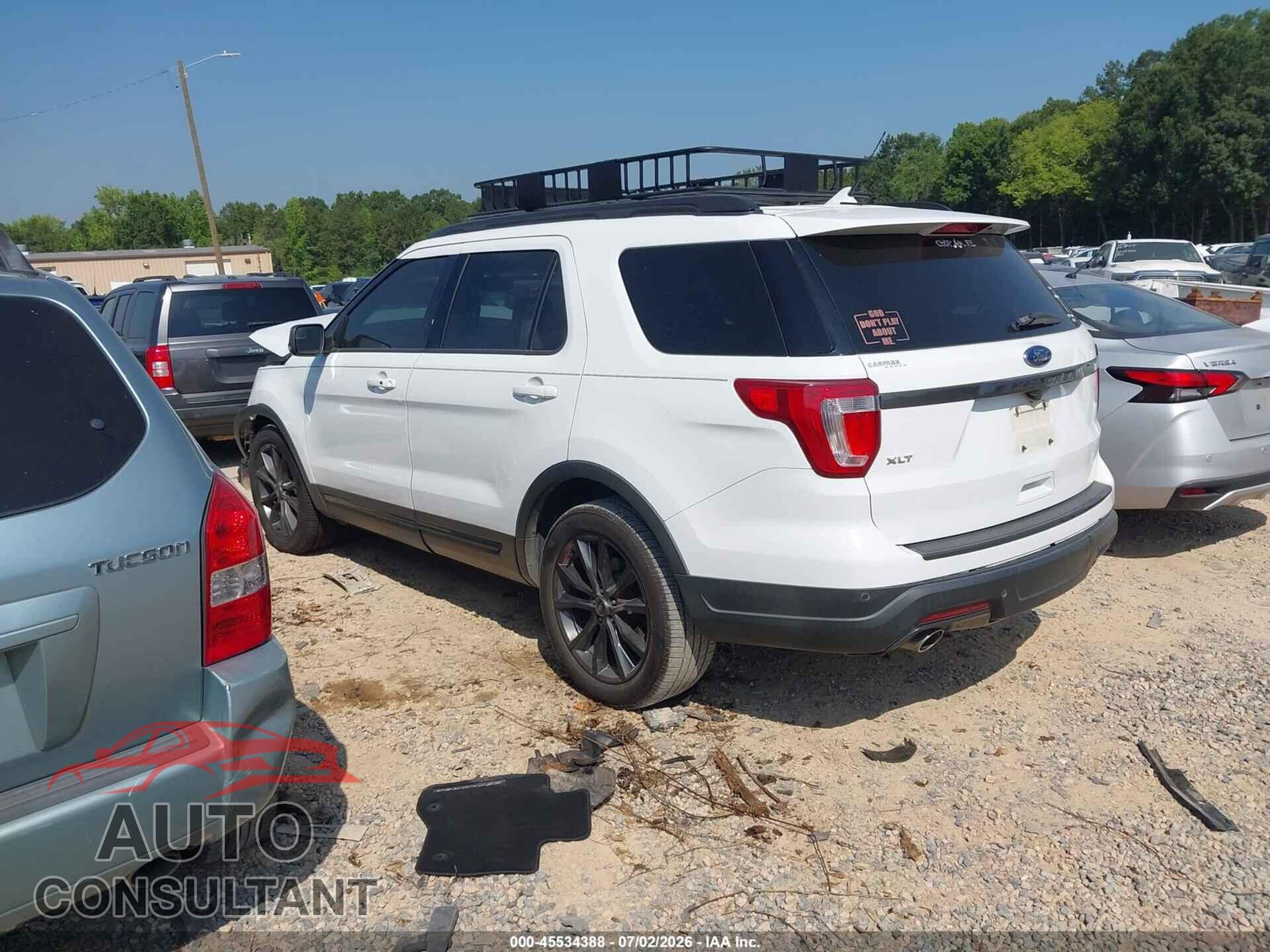 FORD EXPLORER 2018 - 1FM5K7D8XJGB74364