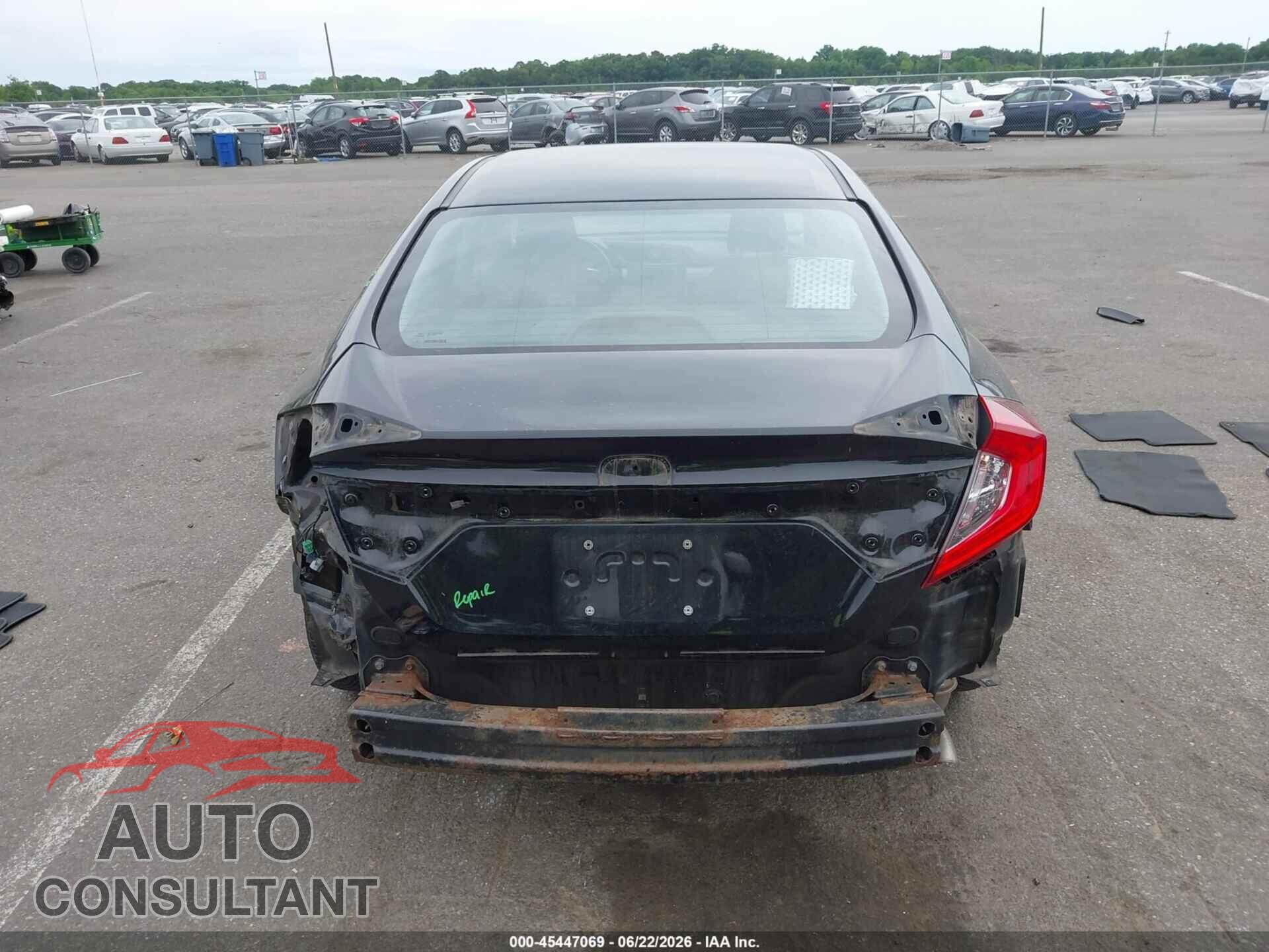 HONDA CIVIC 2018 - 2HGFC2F50JH558283