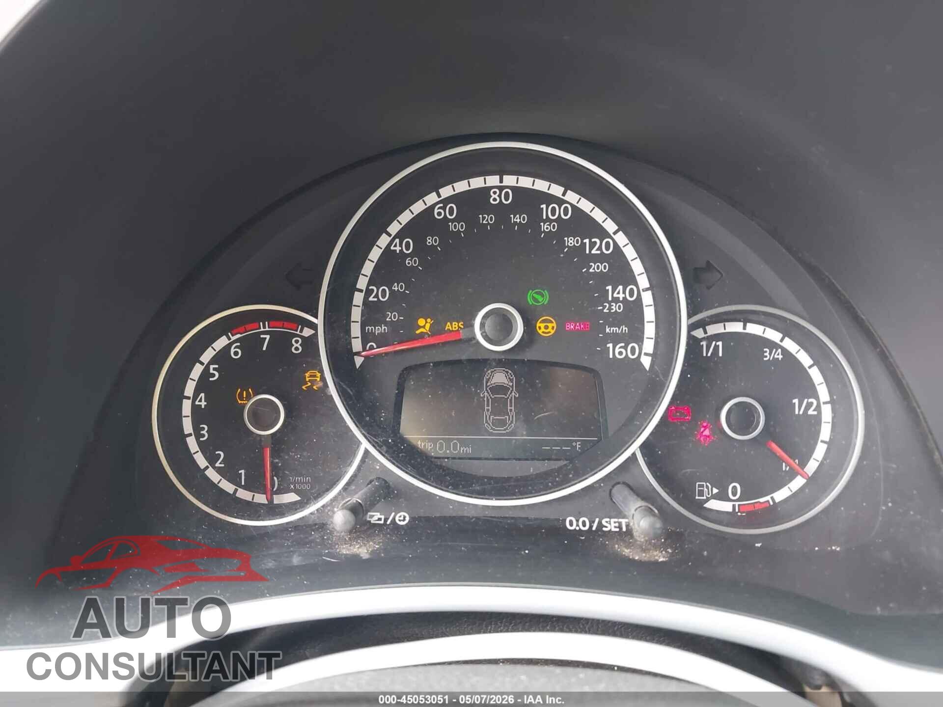 VOLKSWAGEN BEETLE 2014 - 3VW7S7AT4EM821663