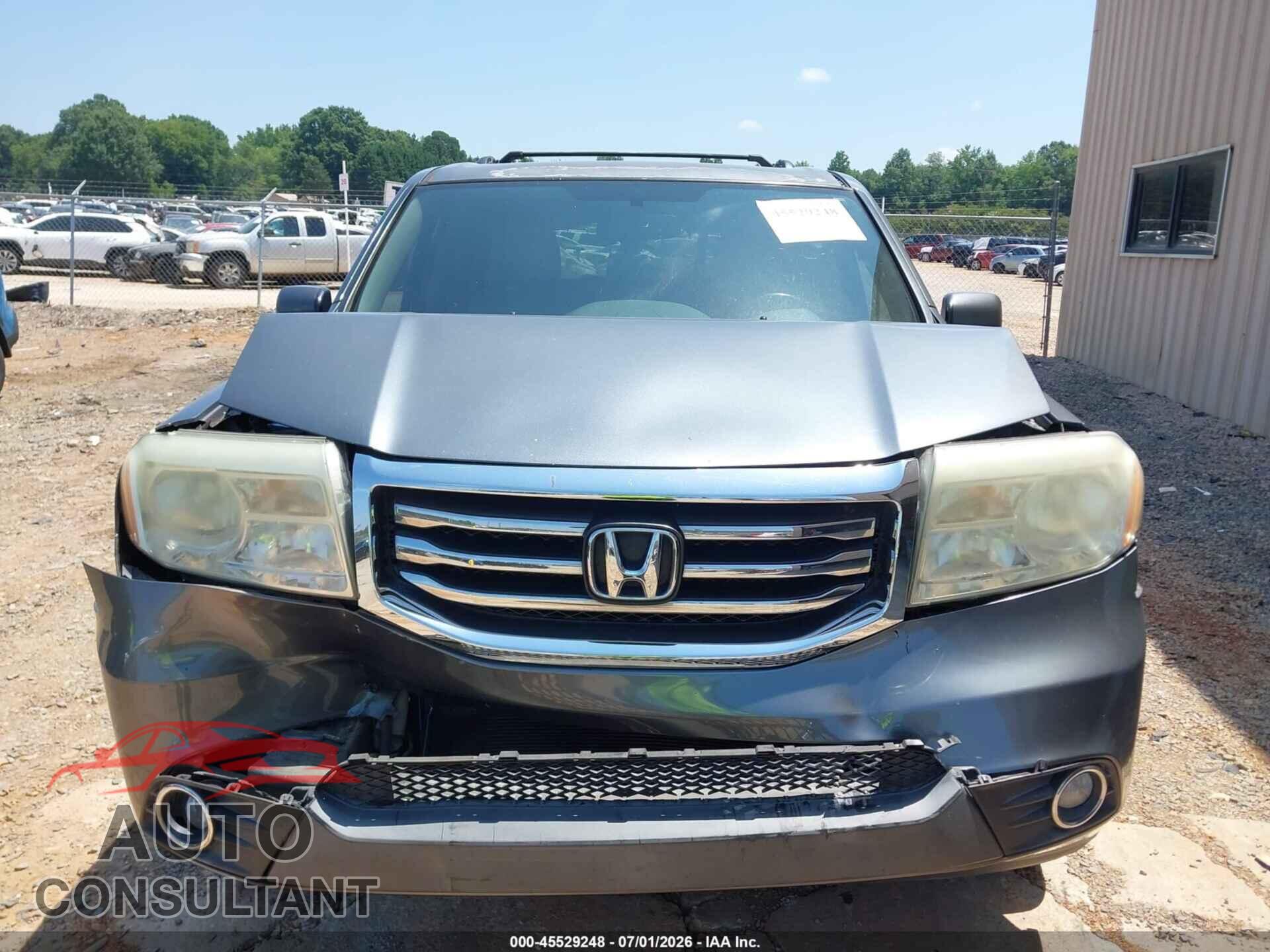 HONDA PILOT 2013 - 5FNYF3H52DB017067