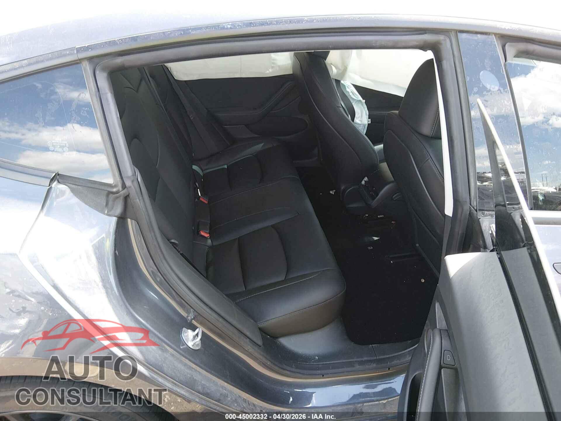 TESLA MODEL 3 2023 - 5YJ3E1EA9PF661706