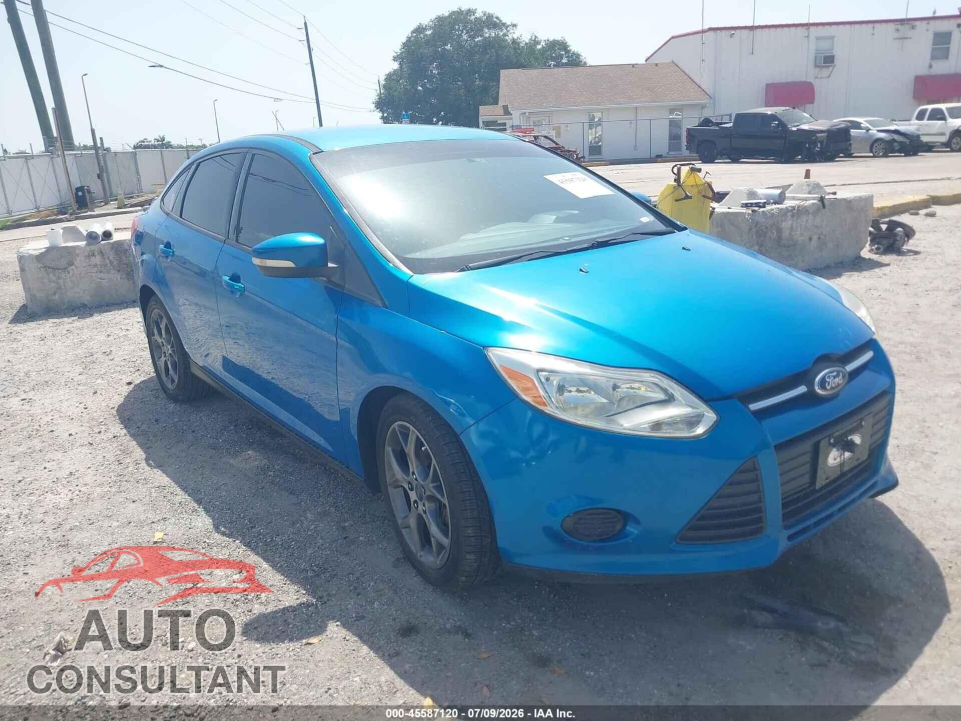 FORD FOCUS 2013 - 1FADP3F22DL270817