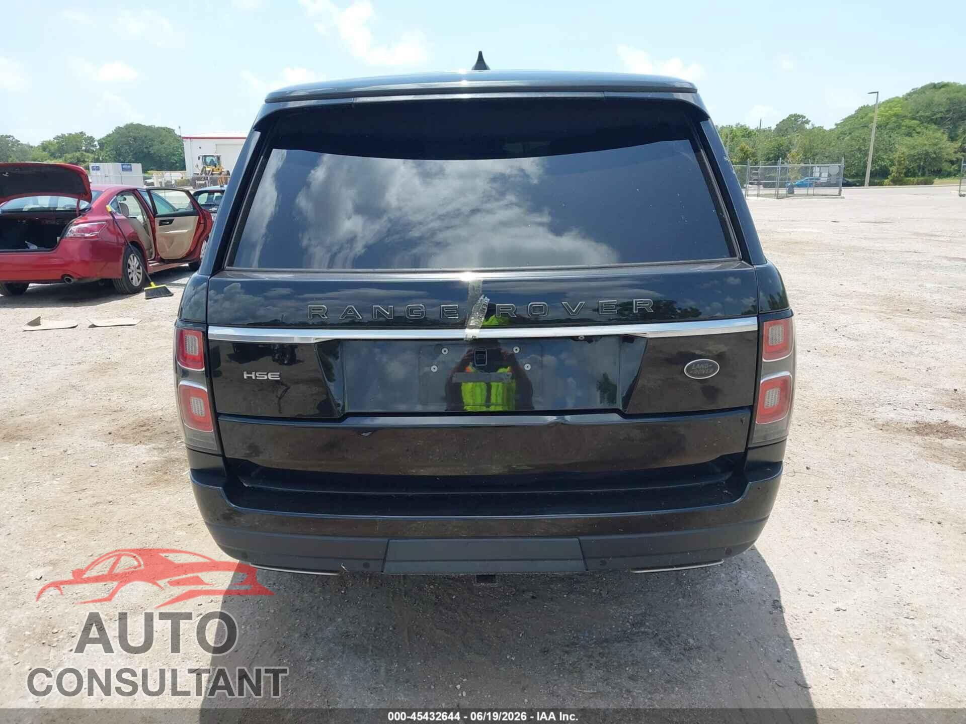 LAND ROVER RANGE ROVER 2019 - SALGS2SV7KA543770
