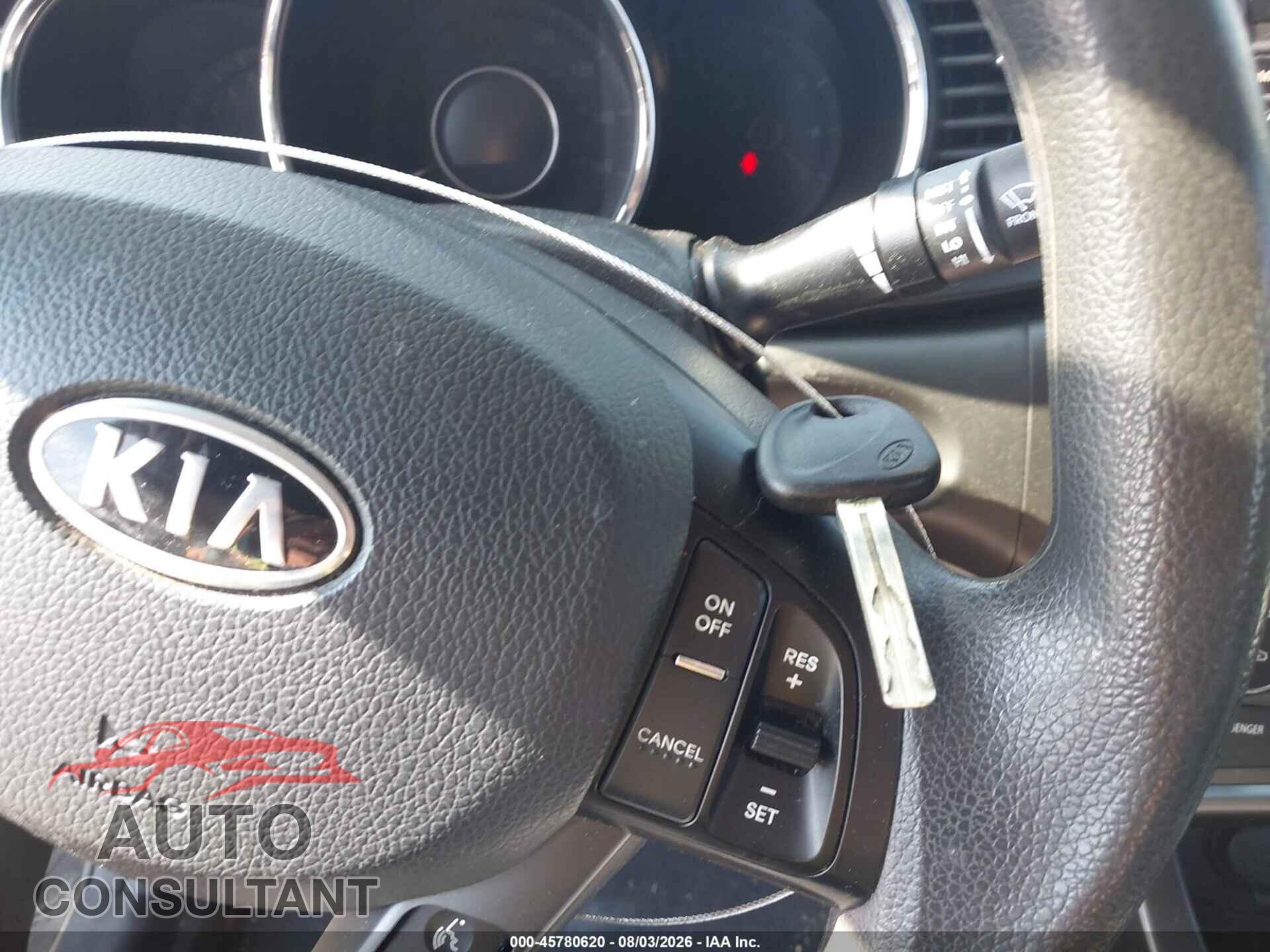 KIA OPTIMA 2012 - KNAGM4A77C5271731