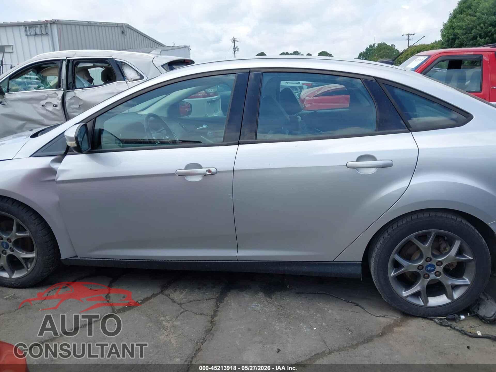 FORD FOCUS 2013 - 1FADP3F20DL258276
