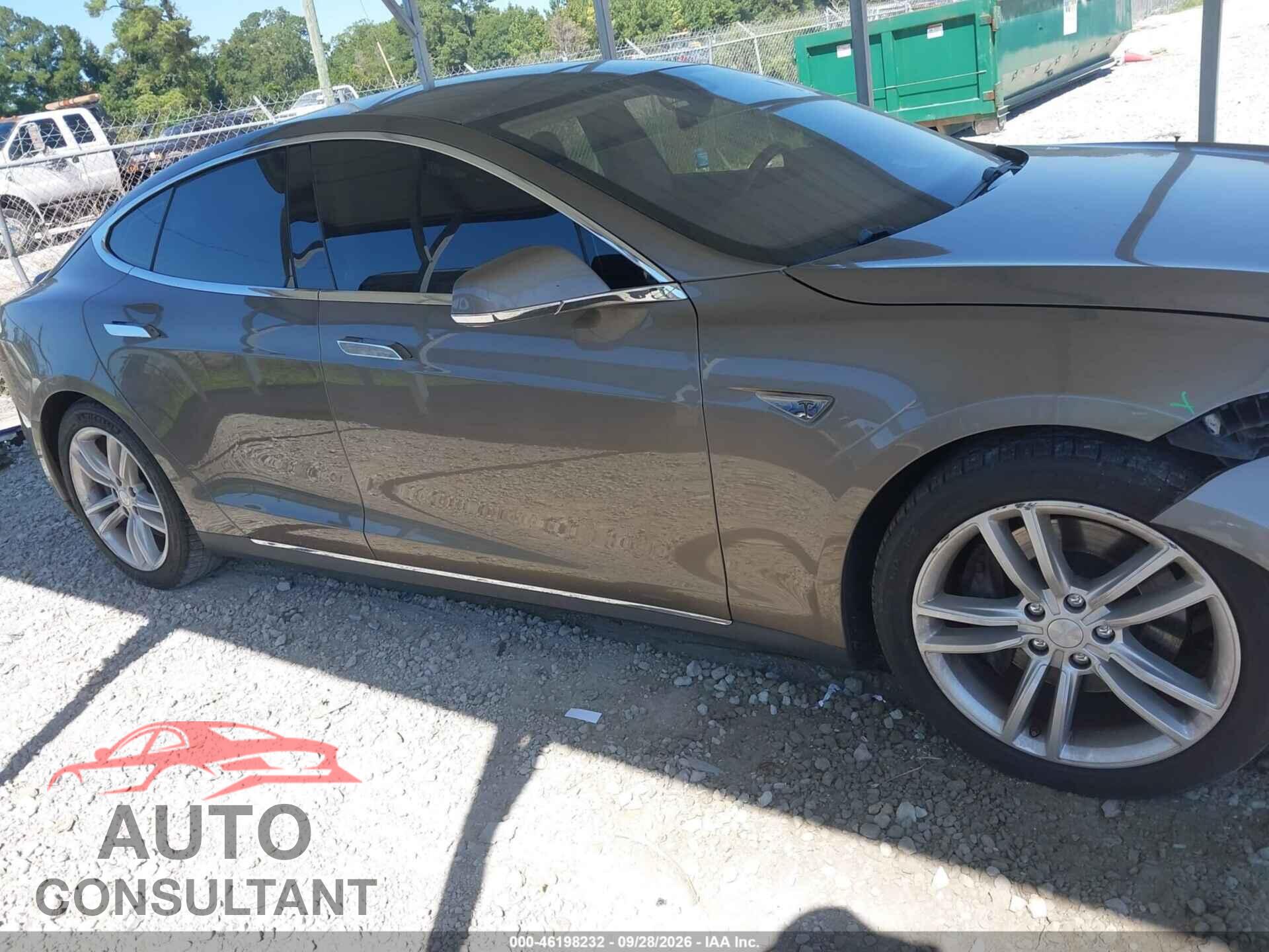 TESLA MODEL S 2015 - 5YJSA1S25FF095885