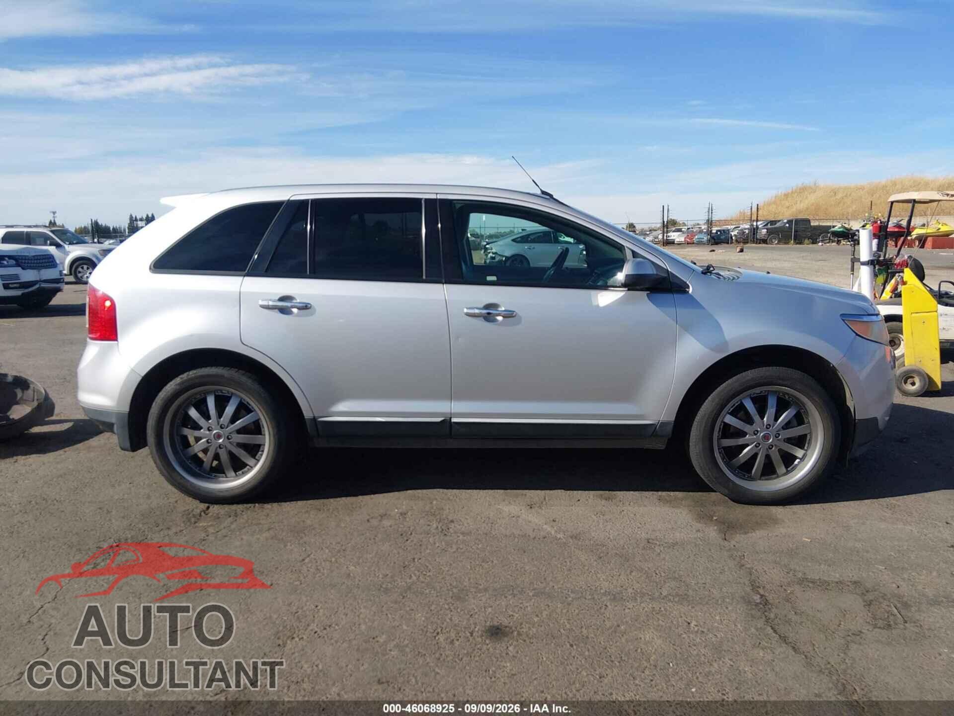 FORD EDGE 2011 - 2FMDK3JC0BBB08136