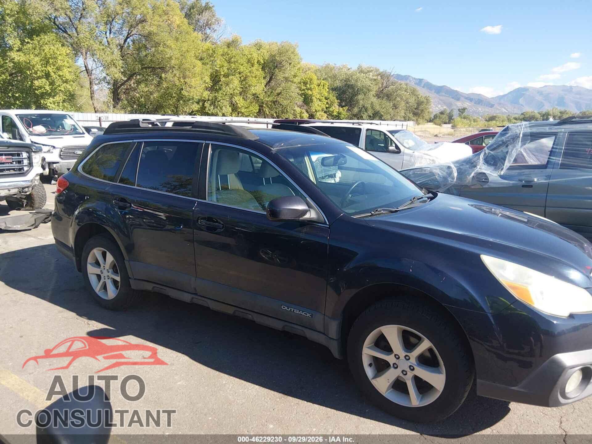 SUBARU OUTBACK 2014 - 4S4BRBDC2E3207554