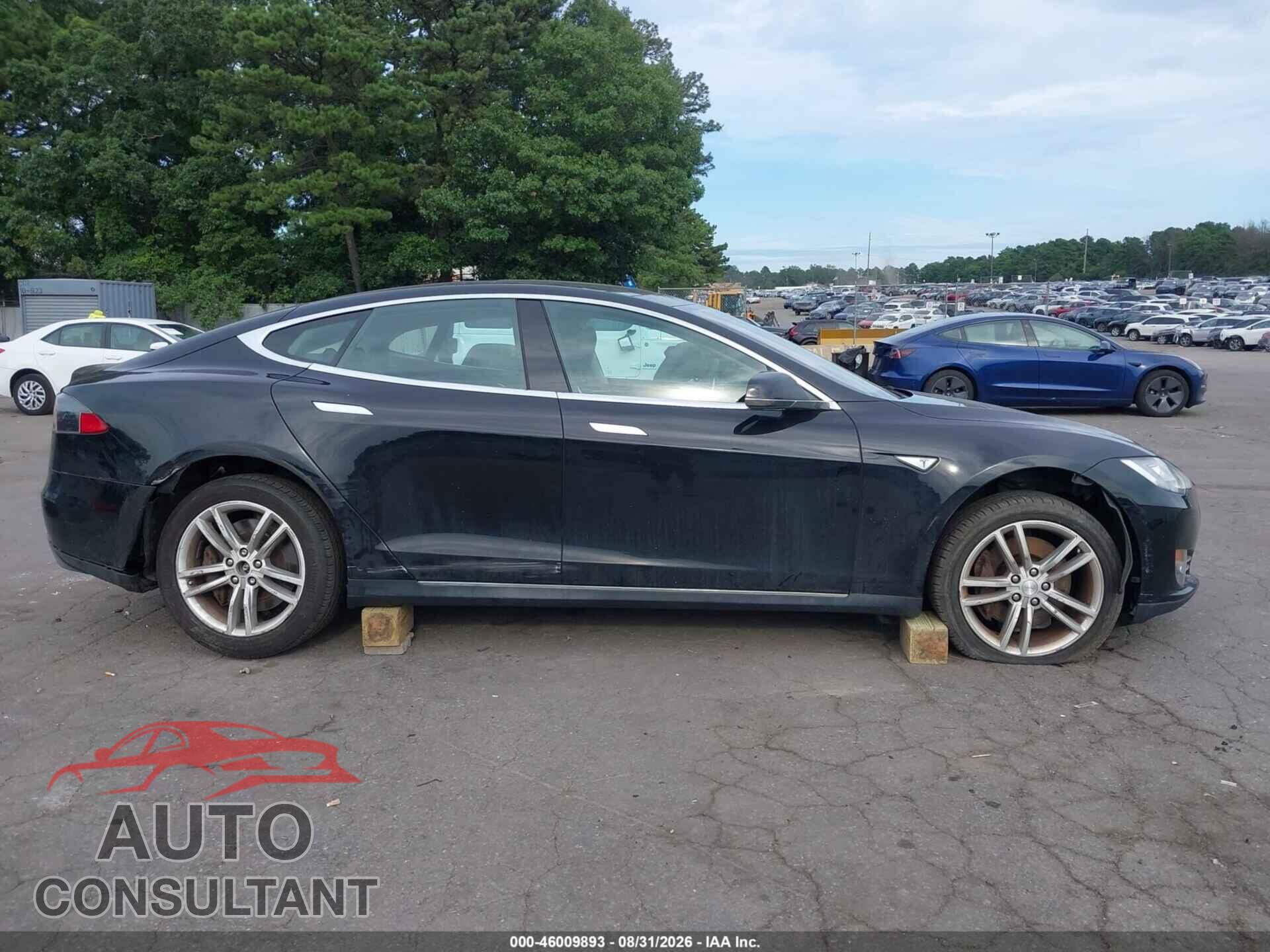 TESLA MODEL S 2013 - 5YJSA1CN1DFP25780