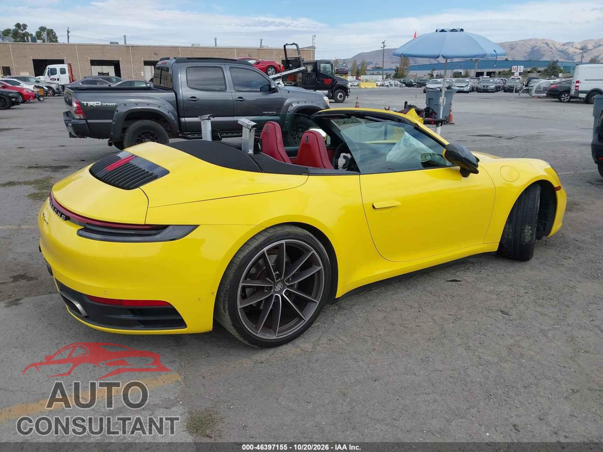 PORSCHE 911 2023 - WP0CA2A94PS238421