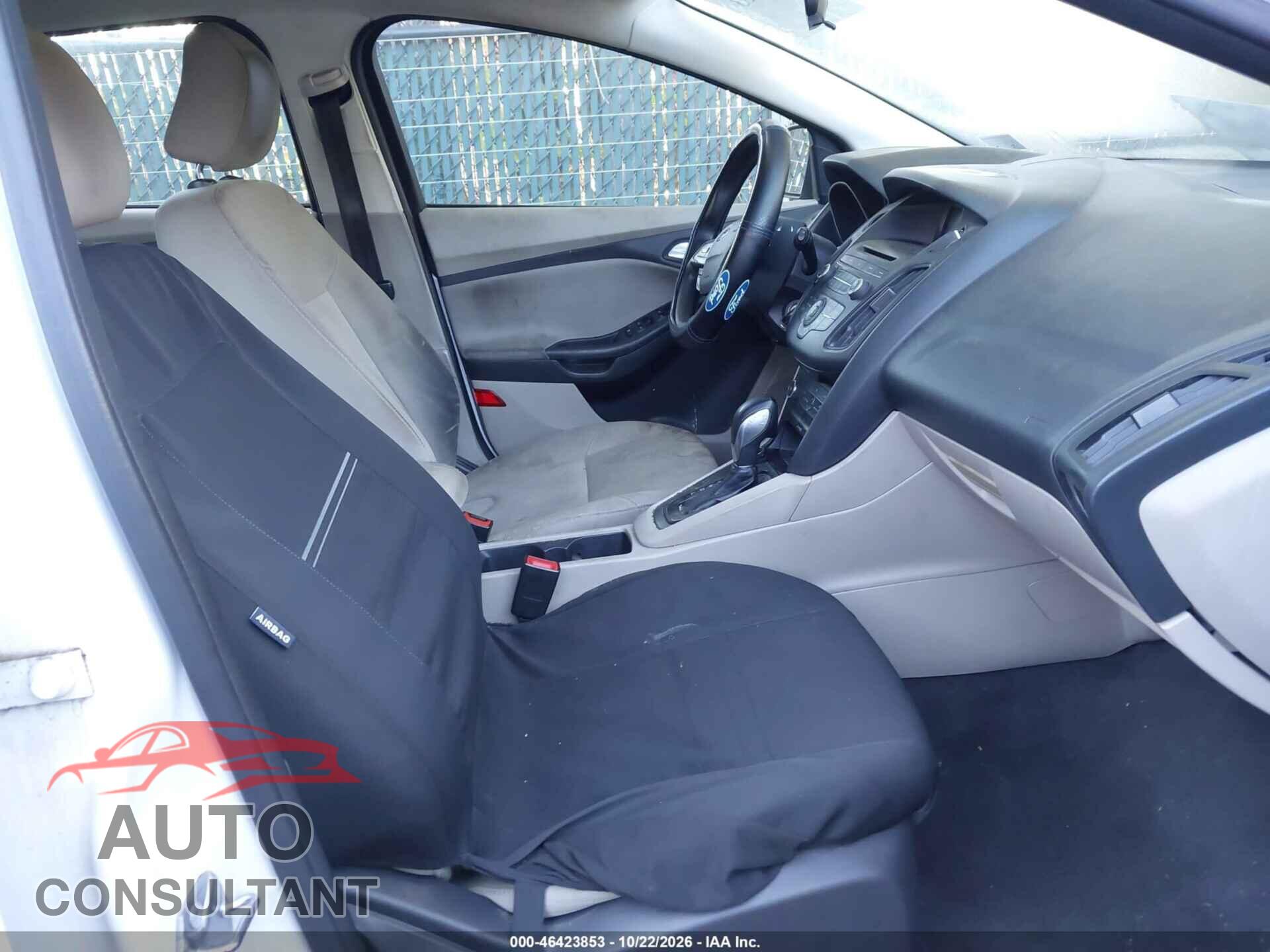 FORD FOCUS 2017 - 1FADP3K24HL215877