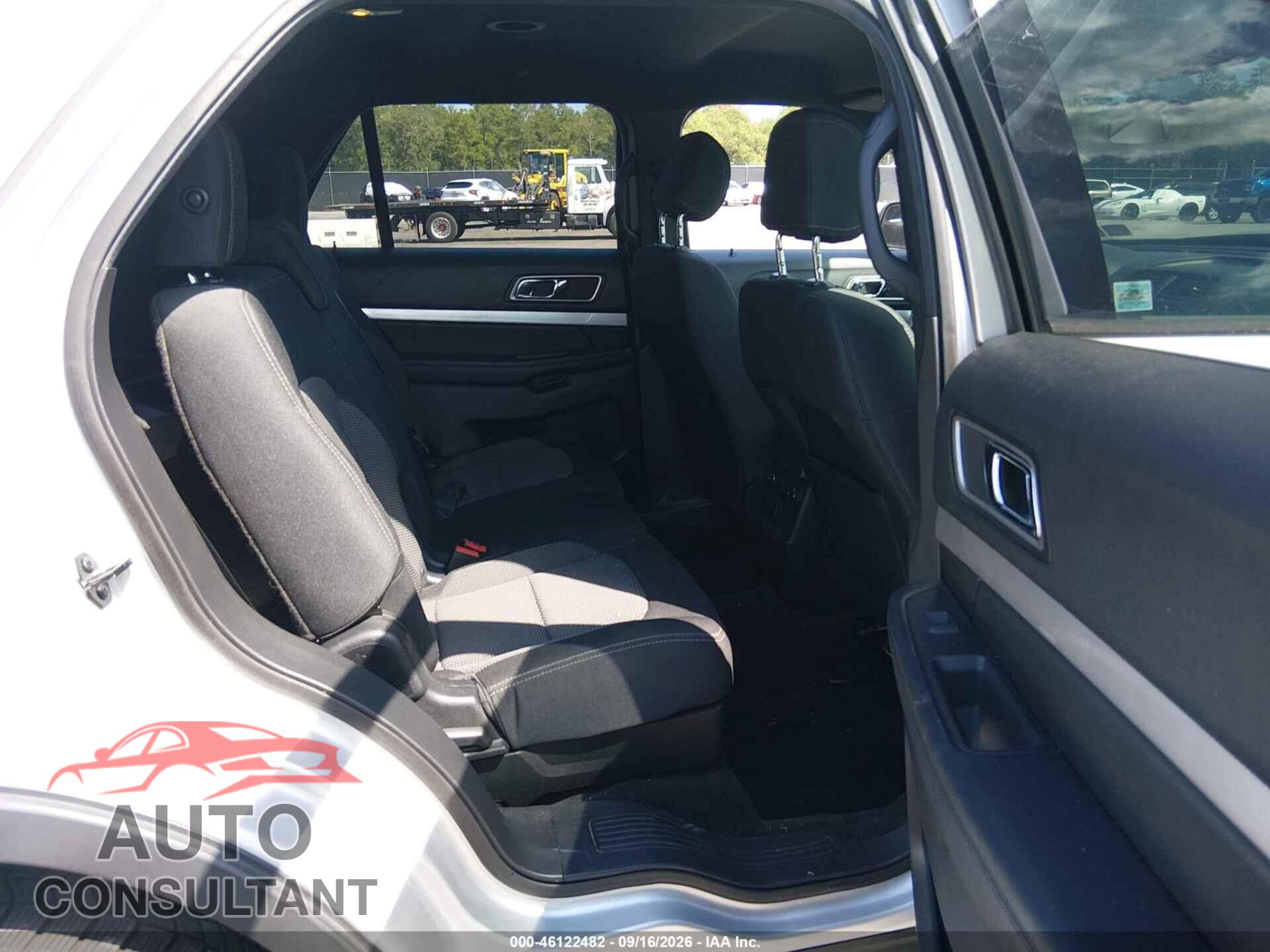 FORD EXPLORER 2017 - 1FM5K8D80HGE32052
