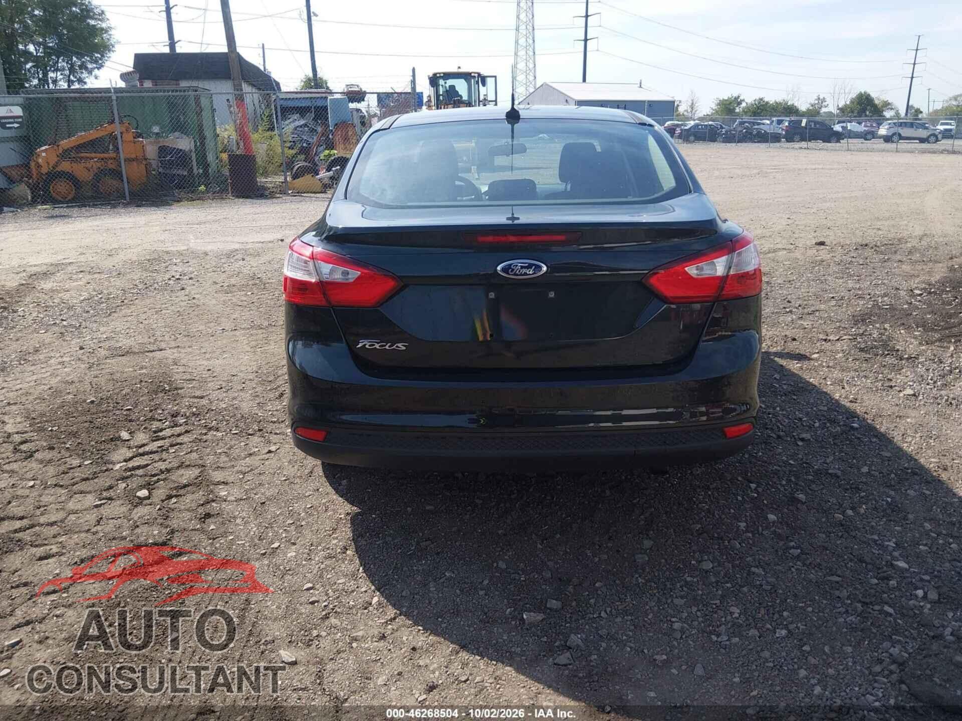 FORD FOCUS 2013 - 1FADP3E22DL132888