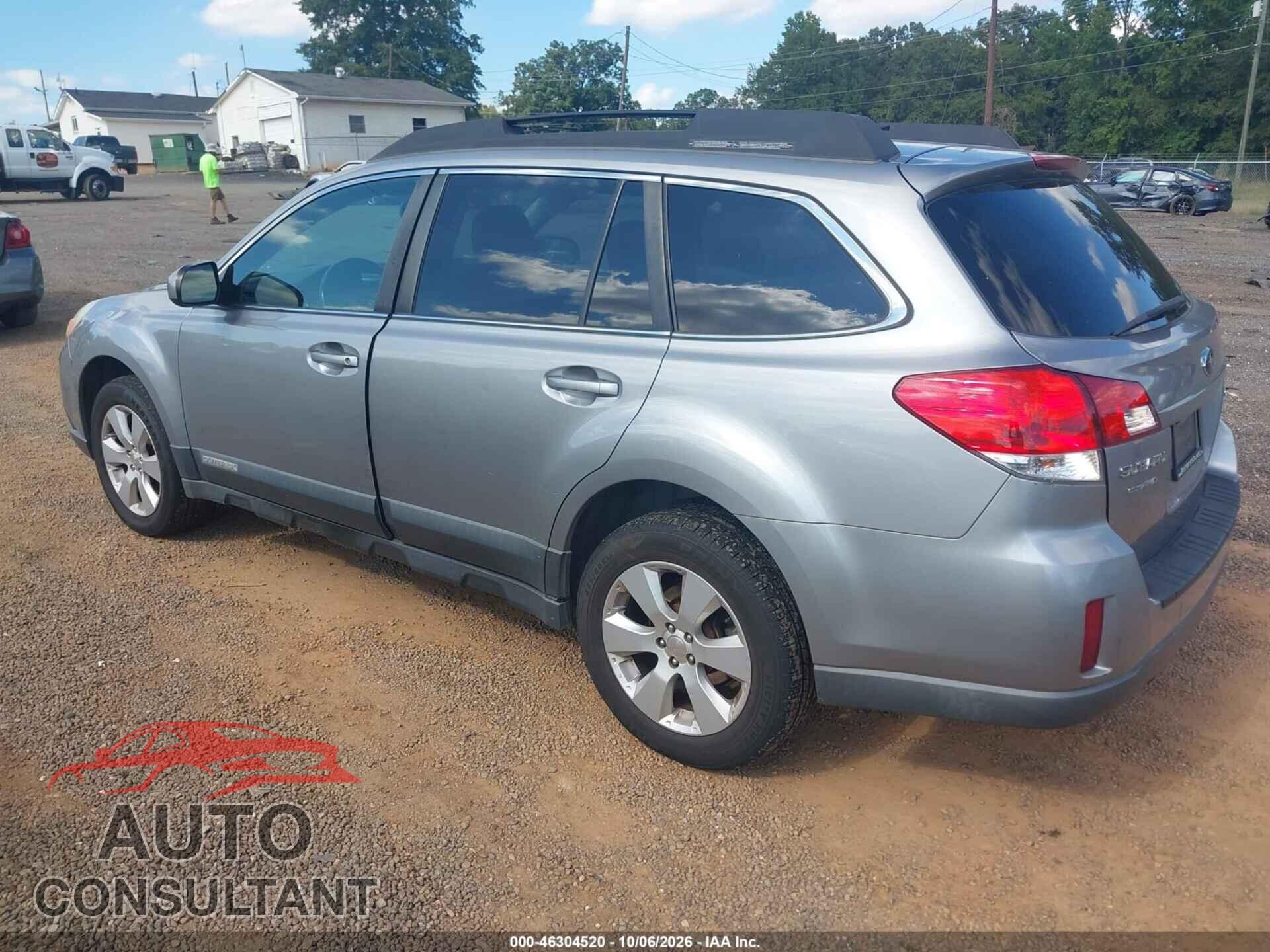 SUBARU OUTBACK 2010 - 4S4BRBLC8A3379471