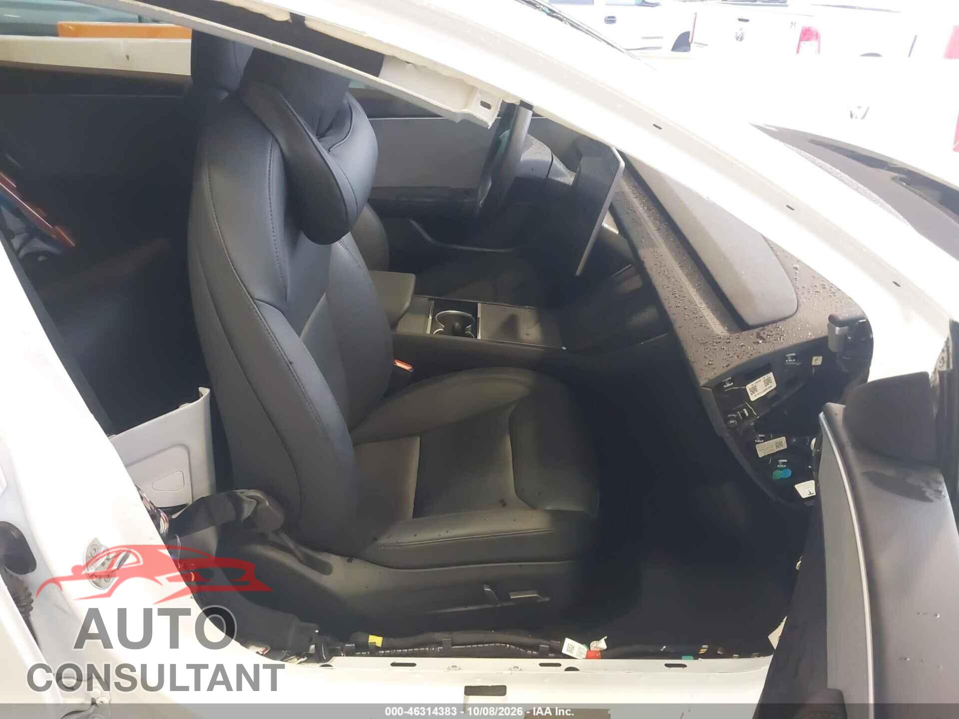 TESLA MODEL 3 2024 - 5YJ3E1EA2RF747331