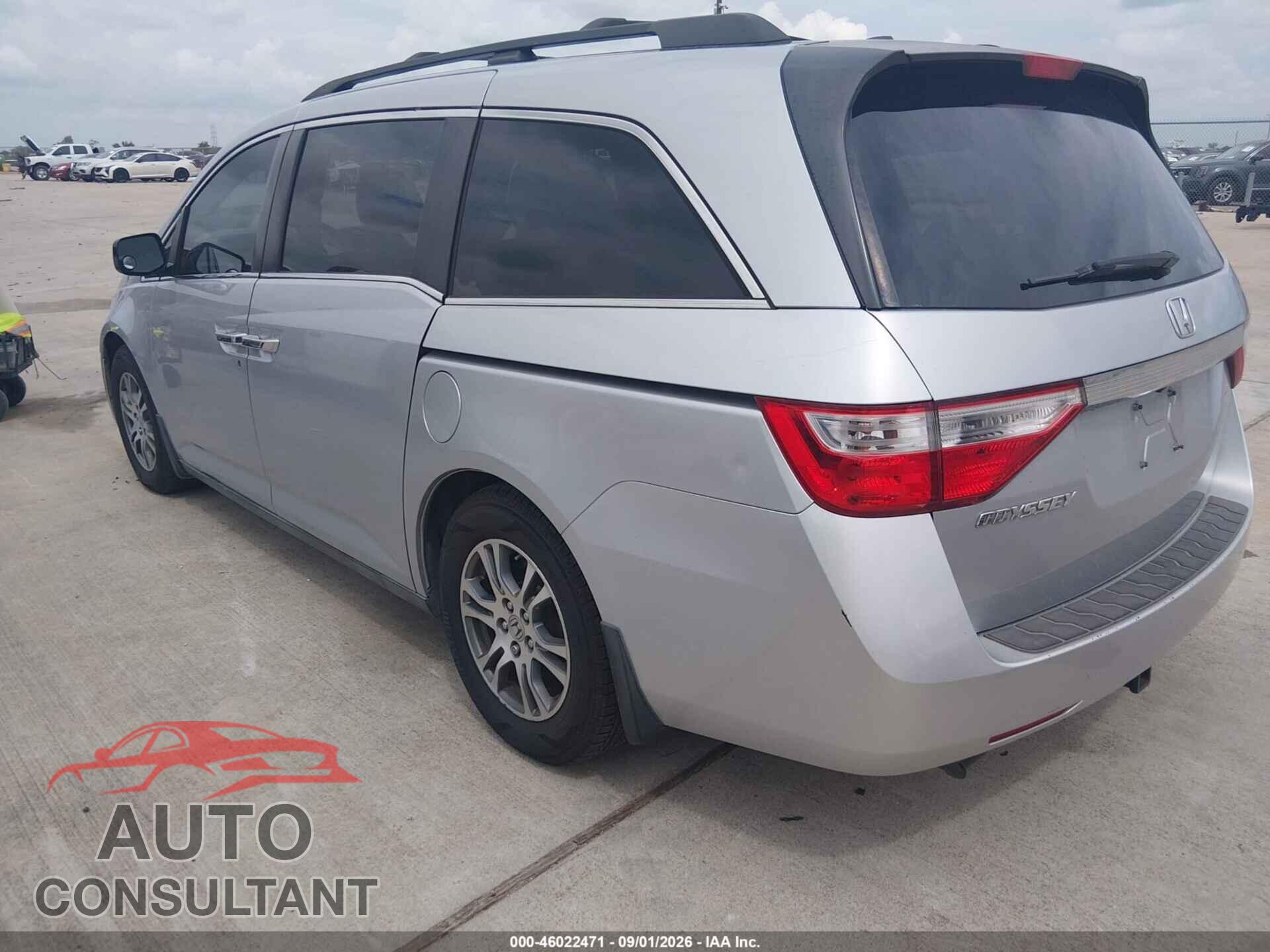 HONDA ODYSSEY 2013 - 5FNRL5H68DB032285