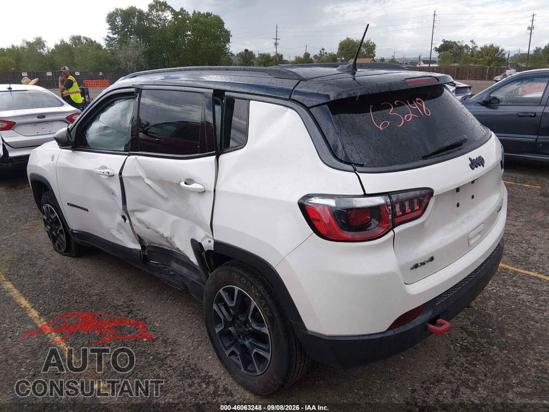 JEEP COMPASS 2019 - 3C4NJDDB8KT748149