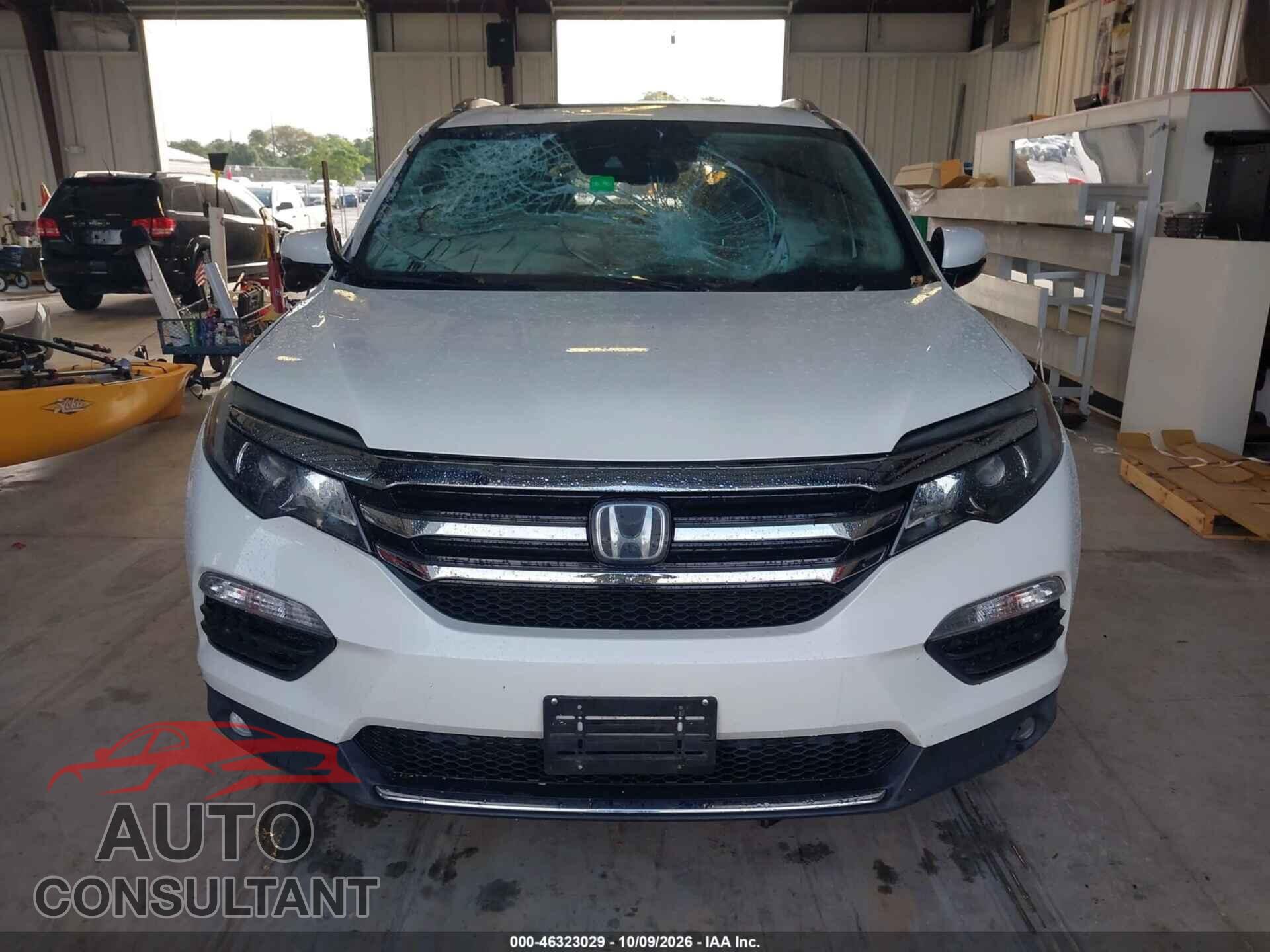 HONDA PILOT 2017 - 5FNYF6H95HB092632