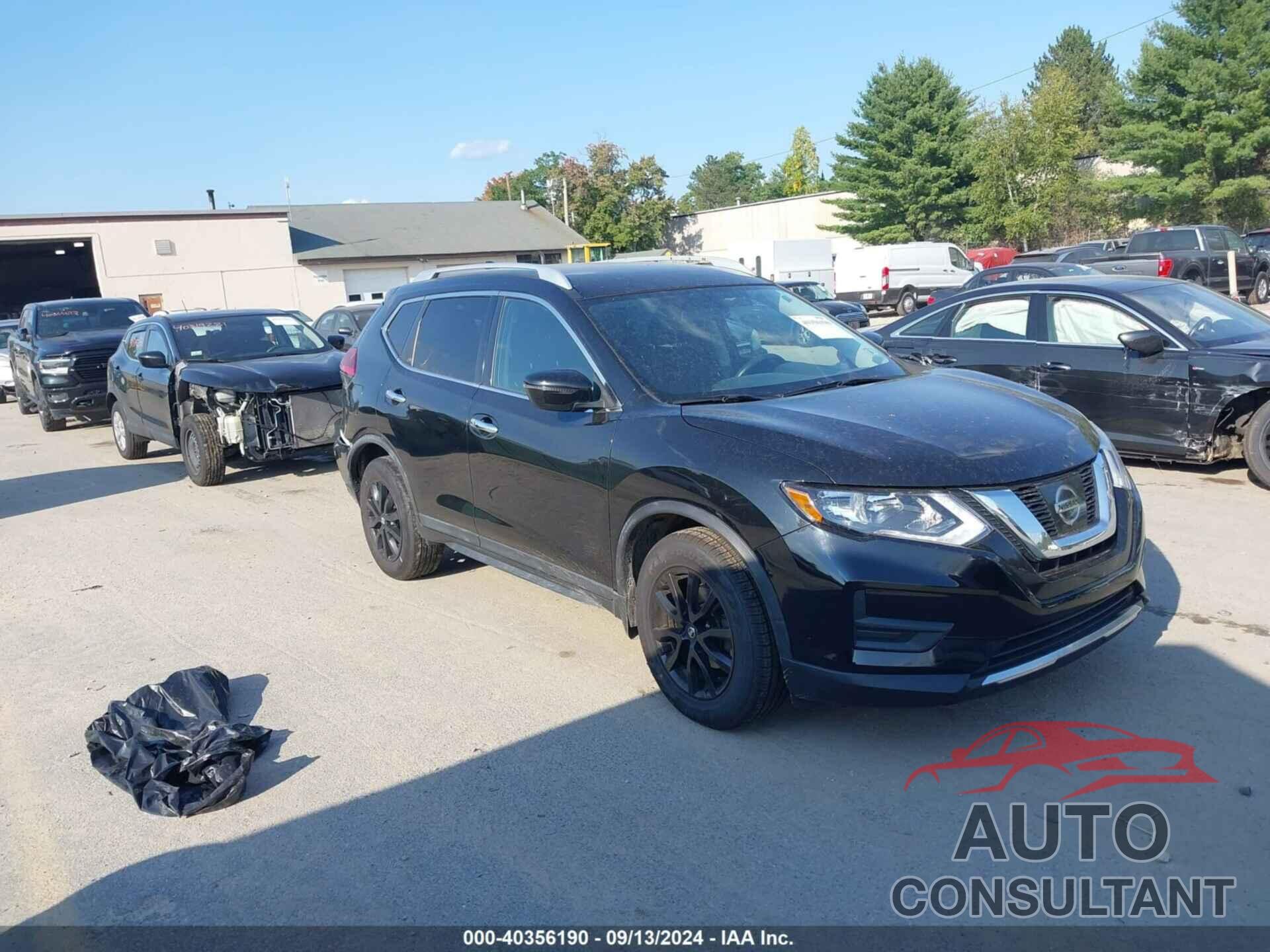 NISSAN ROGUE 2017 - KNMAT2MV3HP611284