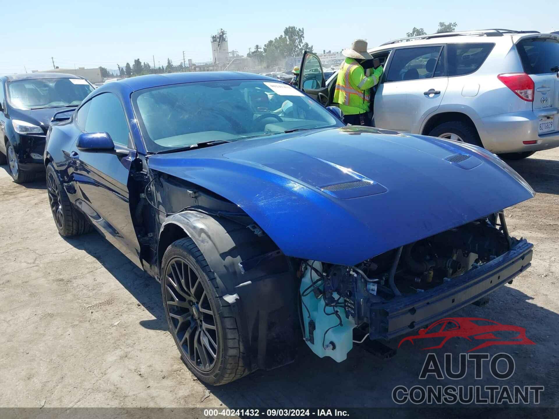 FORD MUSTANG 2019 - 1FA6P8CF4K5196590