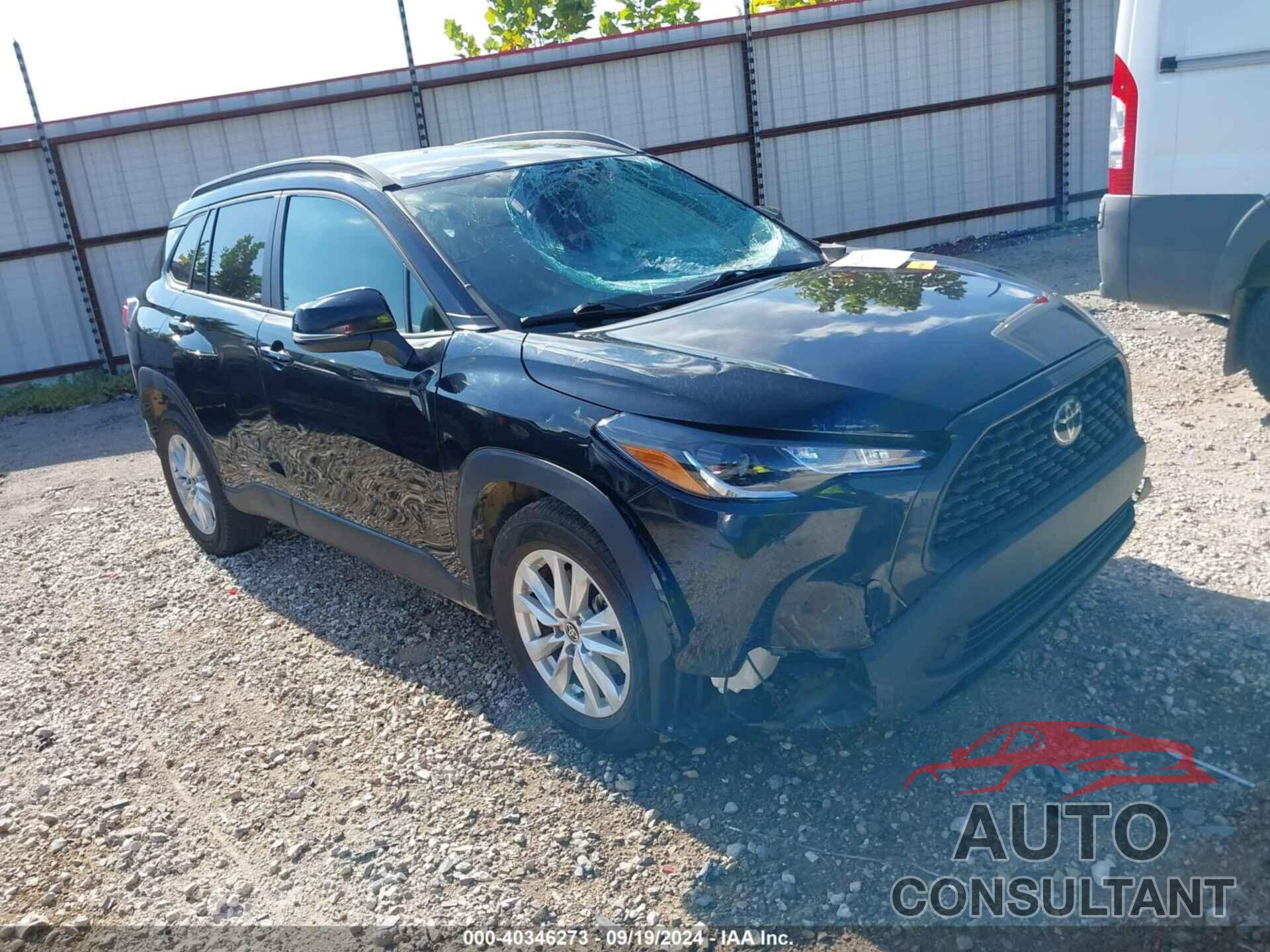 TOYOTA COROLLA CROSS 2022 - 7MUCAAAG8NV014153