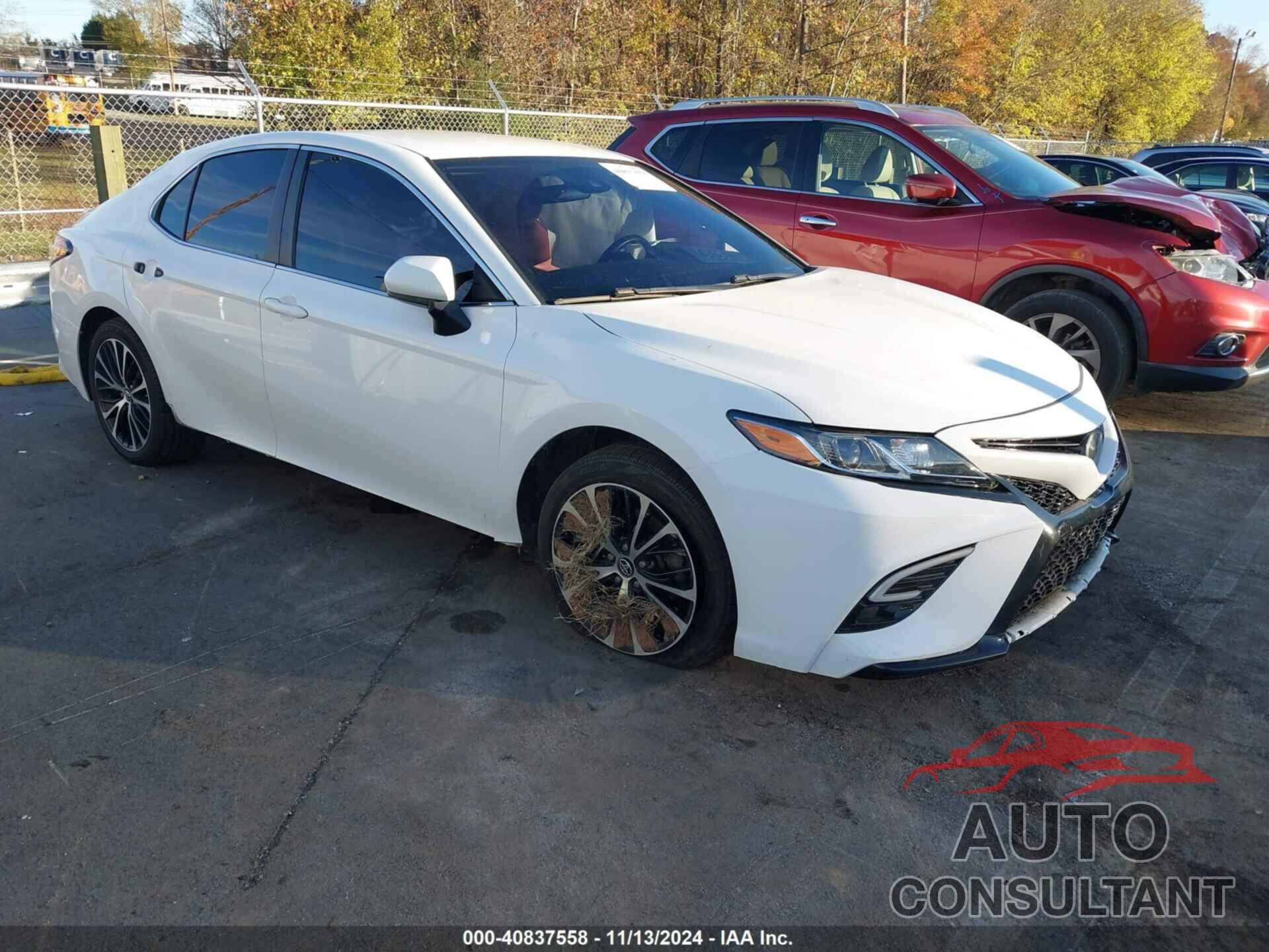 TOYOTA CAMRY 2019 - 4T1B11HK3KU189056