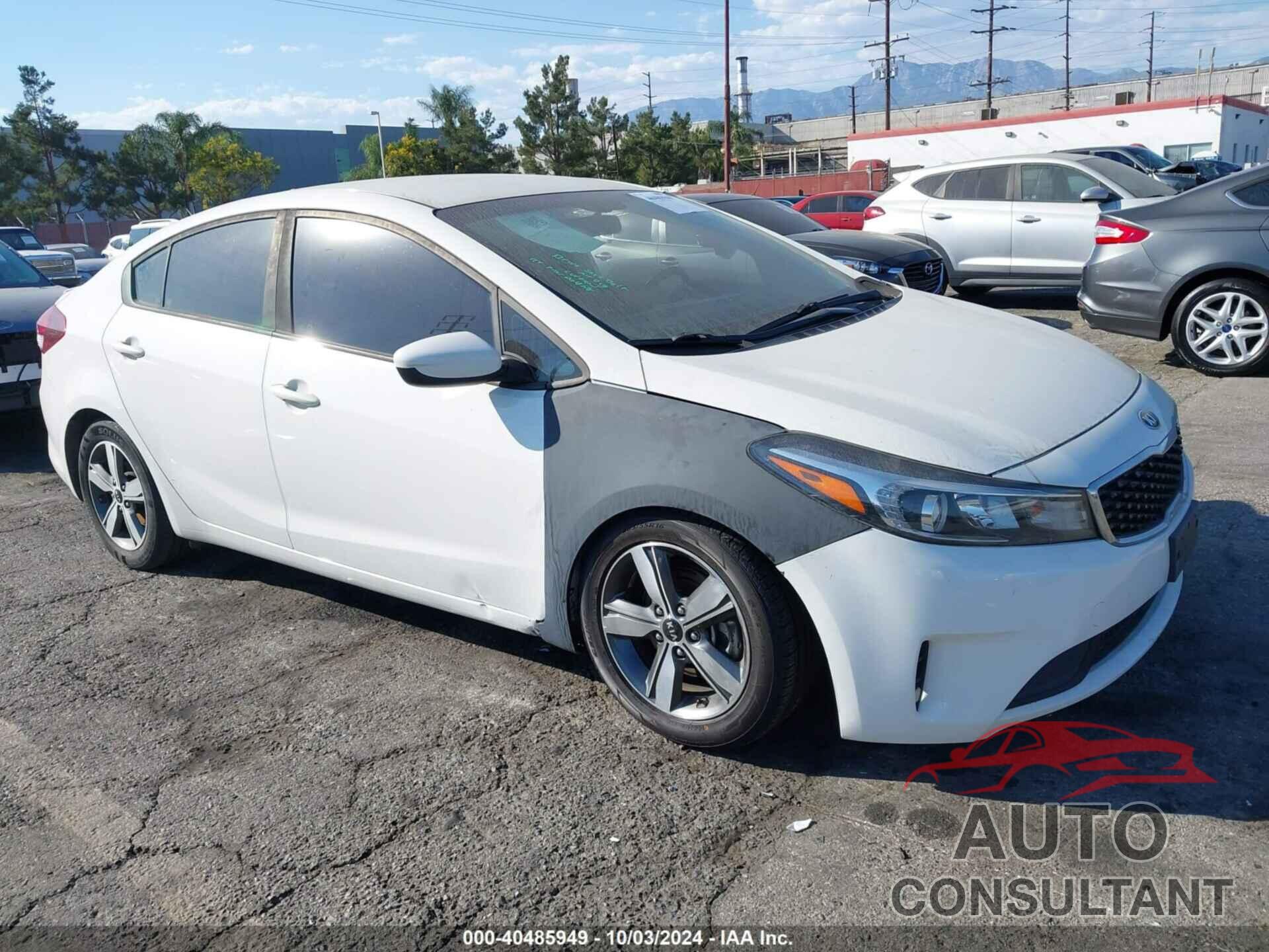 KIA FORTE 2018 - 3KPFL4A75JE275652