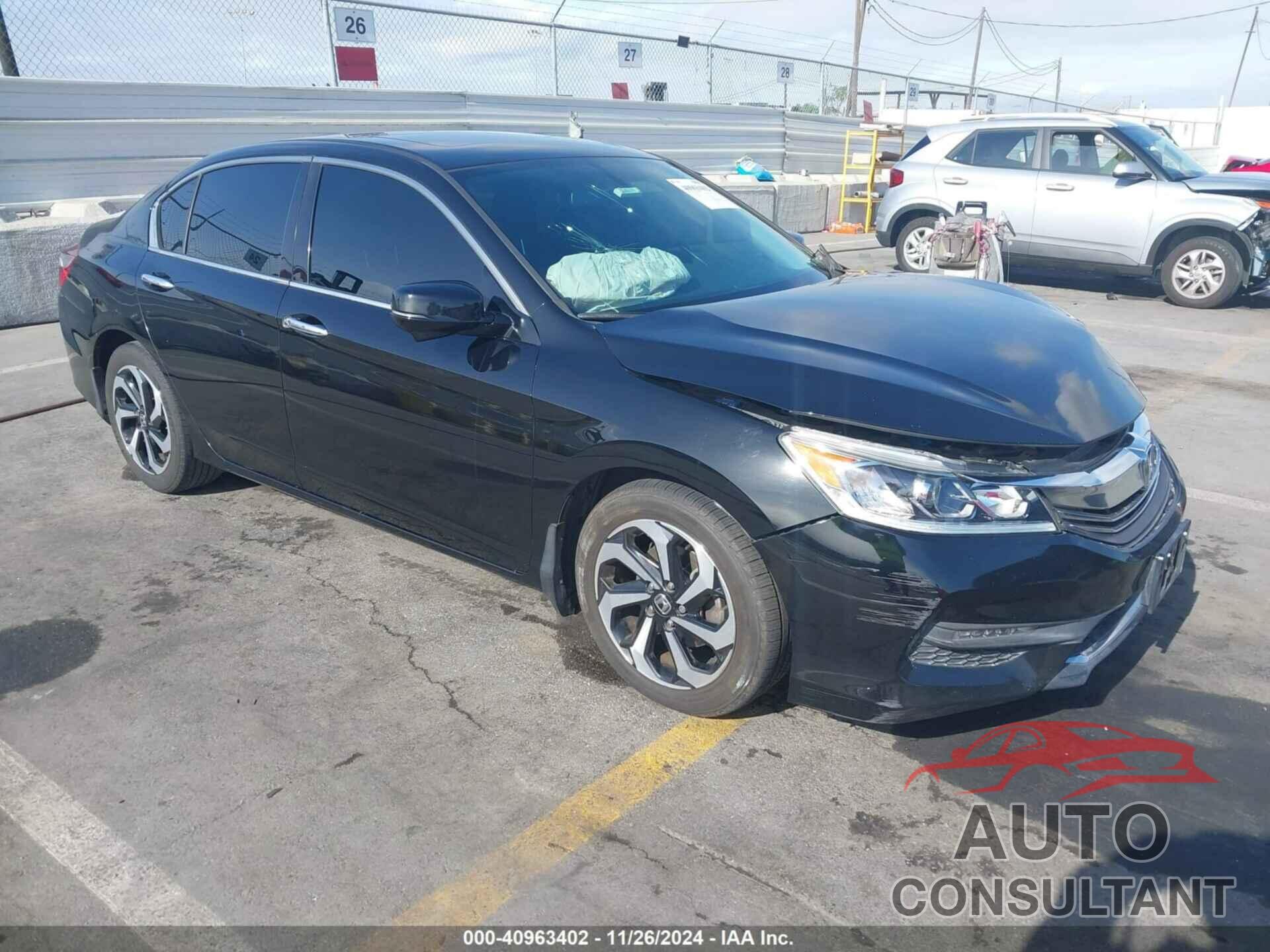 HONDA ACCORD 2017 - 1HGCR3F82HA028973