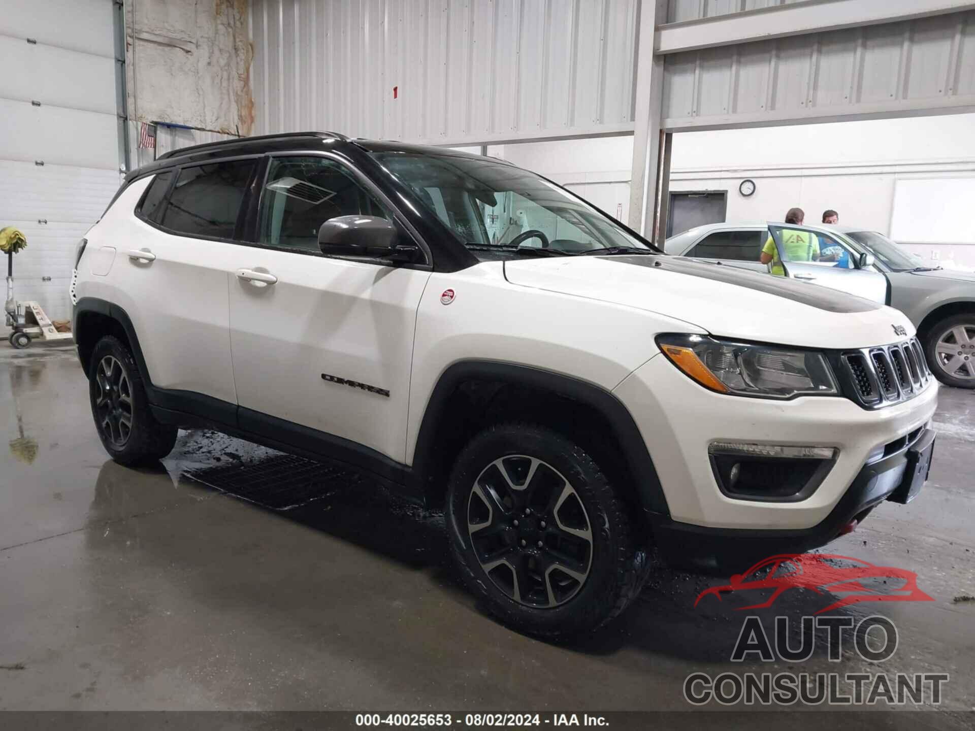 JEEP COMPASS 2019 - 3C4NJDDB8KT601944