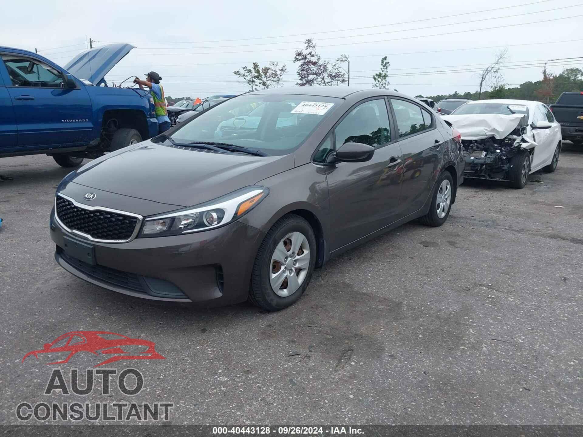 KIA FORTE 2017 - 3KPFK4A74HE149053