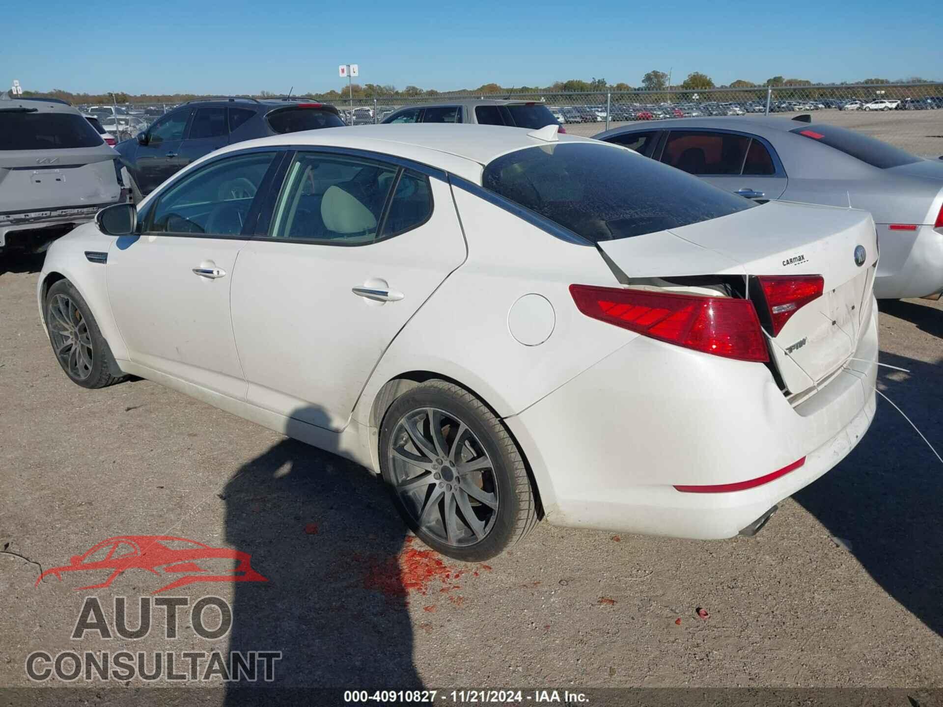 KIA OPTIMA 2013 - KNAGM4A70D5411992