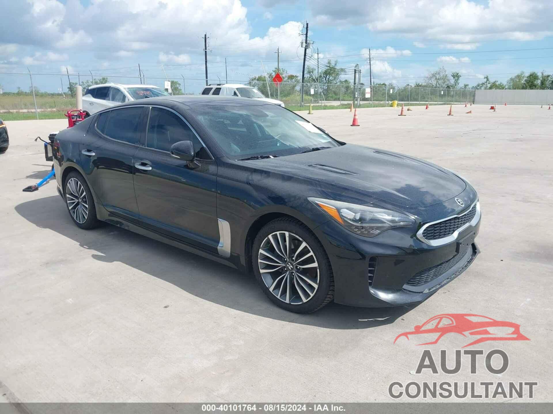 KIA STINGER 2018 - KNAE25LA7J6012319