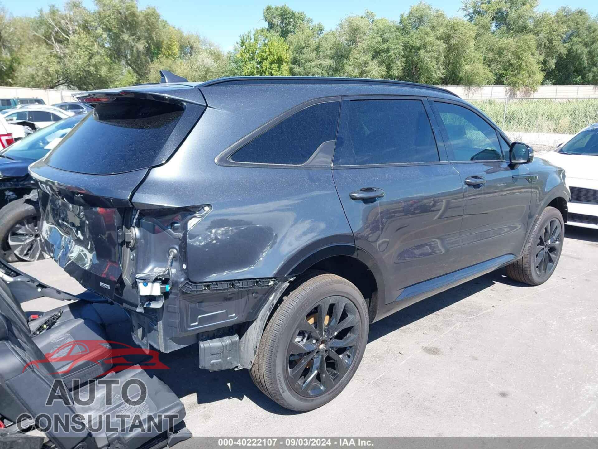 KIA SORENTO 2023 - 5XYRKDLF5PG227083