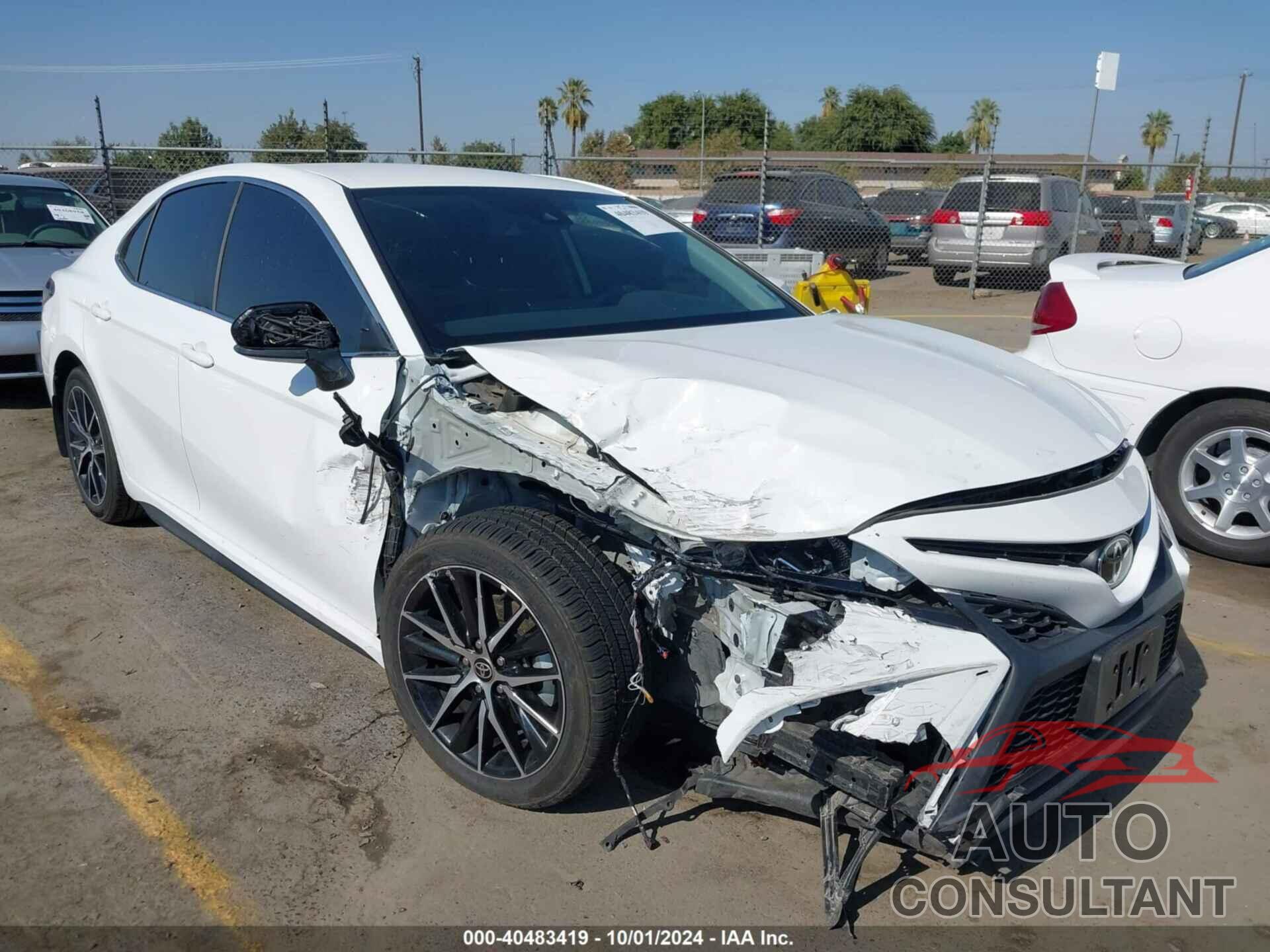 TOYOTA CAMRY 2021 - 4T1G11AK6MU491198