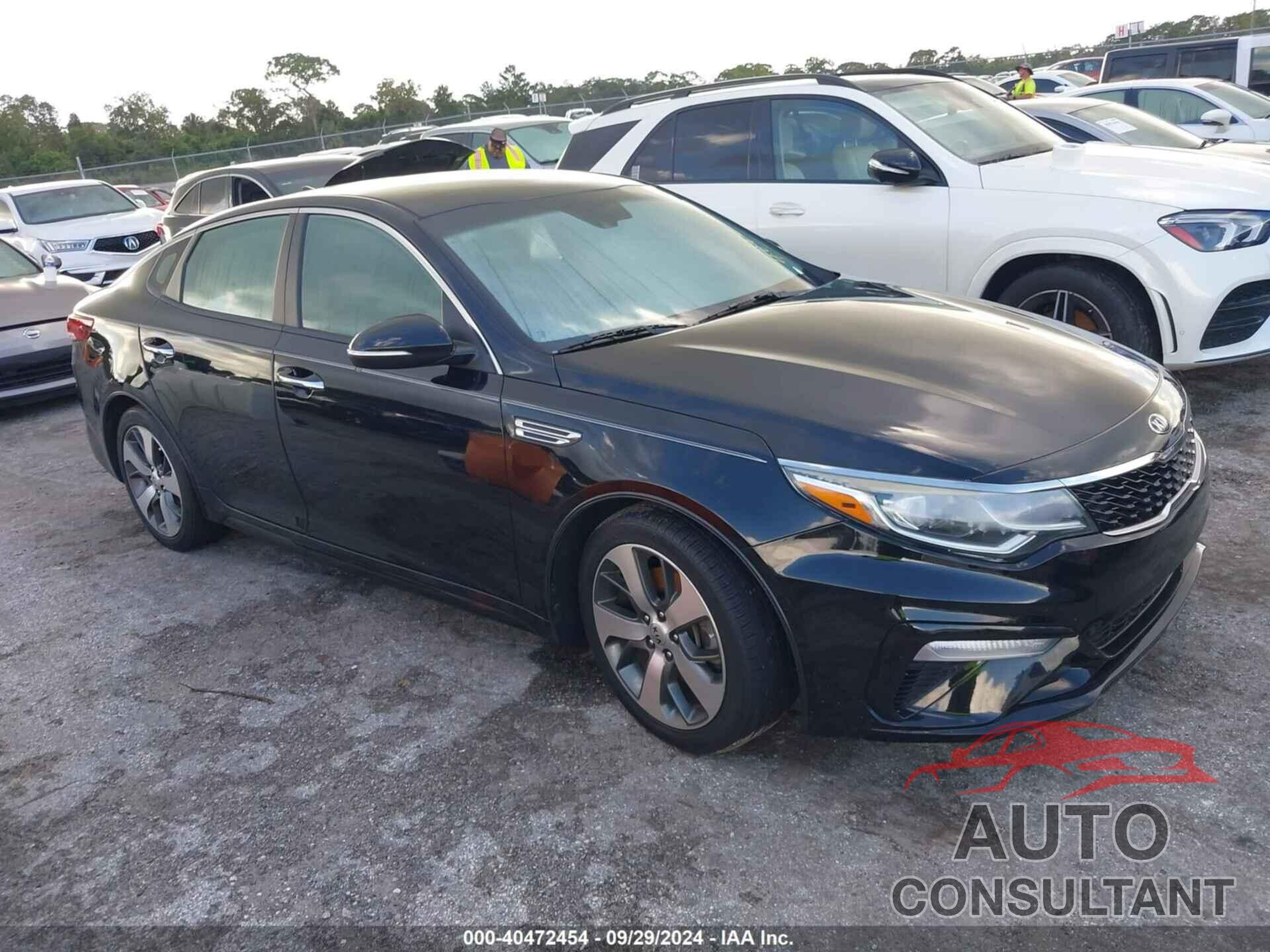 KIA OPTIMA 2019 - 5XXGT4L38KG313379