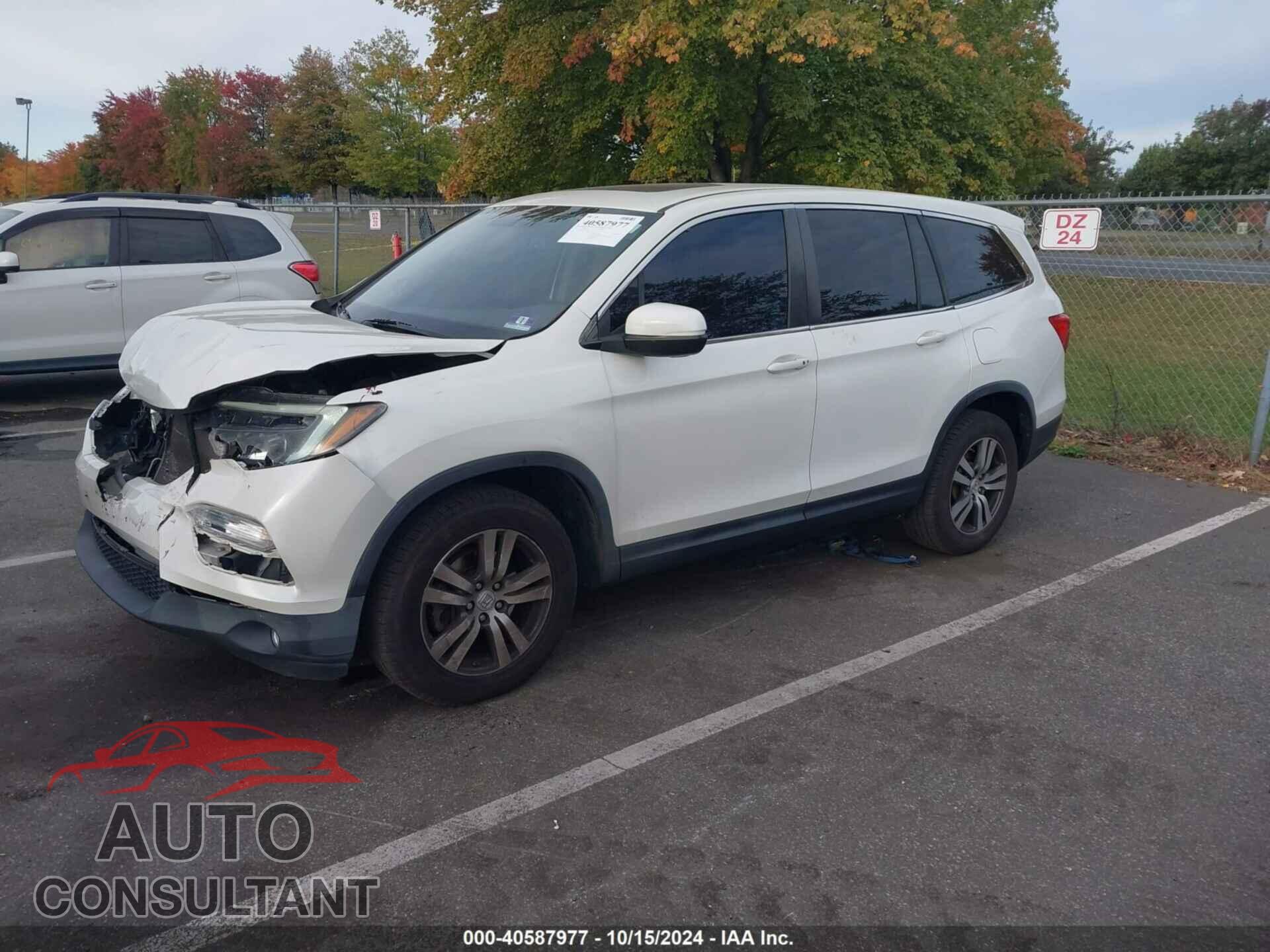 HONDA PILOT 2017 - 5FNYF6H57HB032607