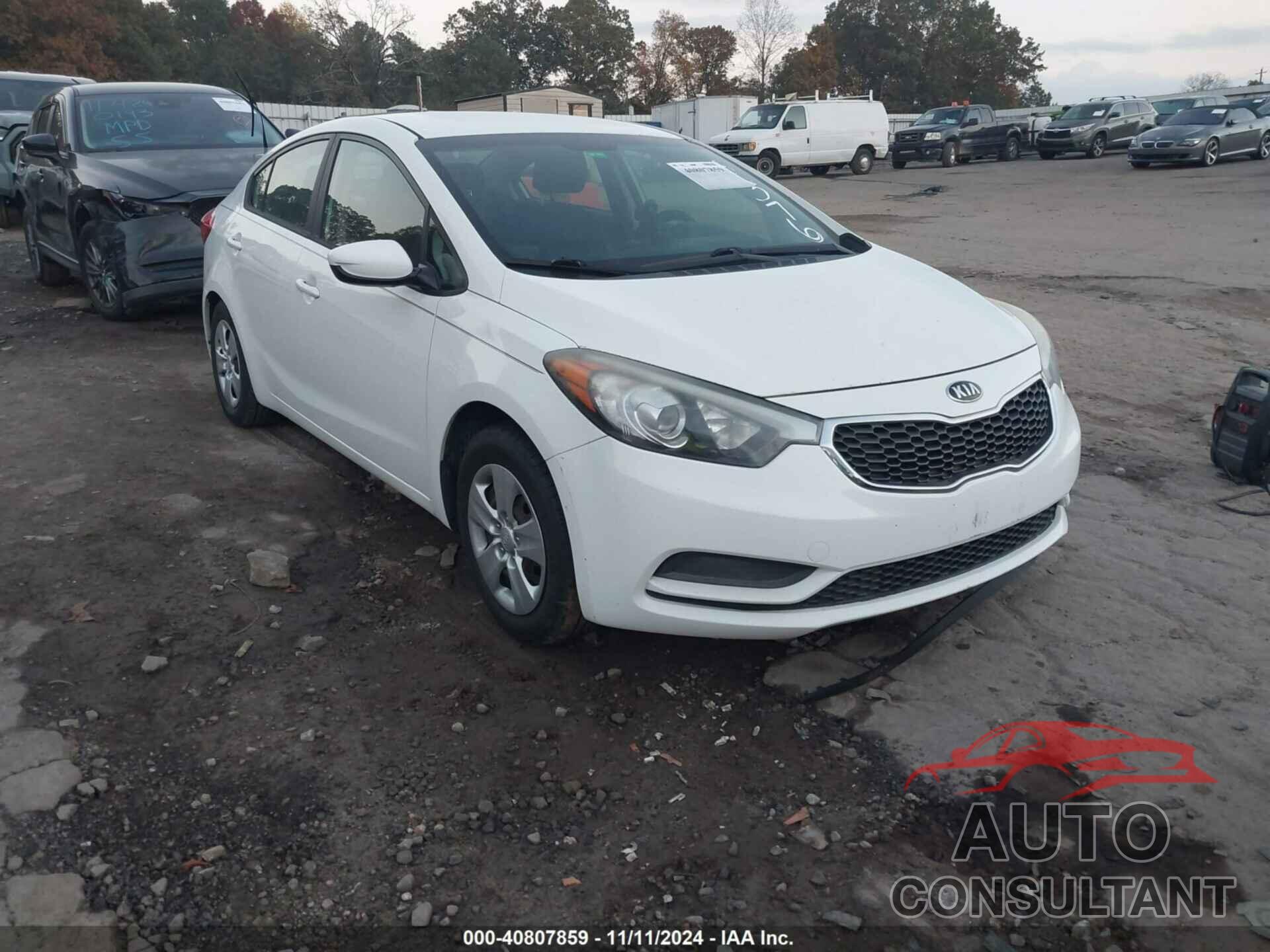KIA FORTE 2016 - KNAFK4A60G5496376