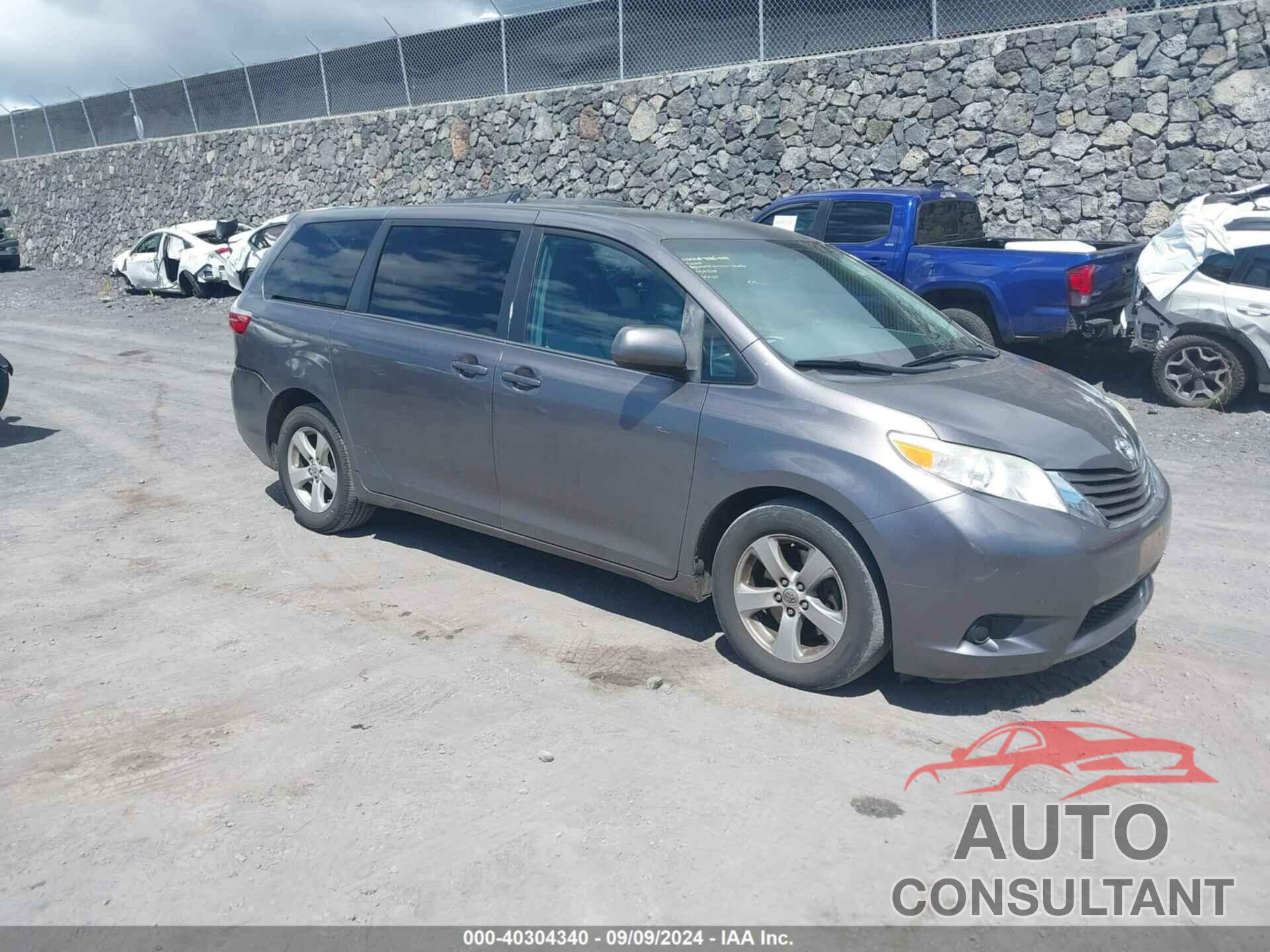 TOYOTA SIENNA 2016 - 5TDKK3DC6GS734688