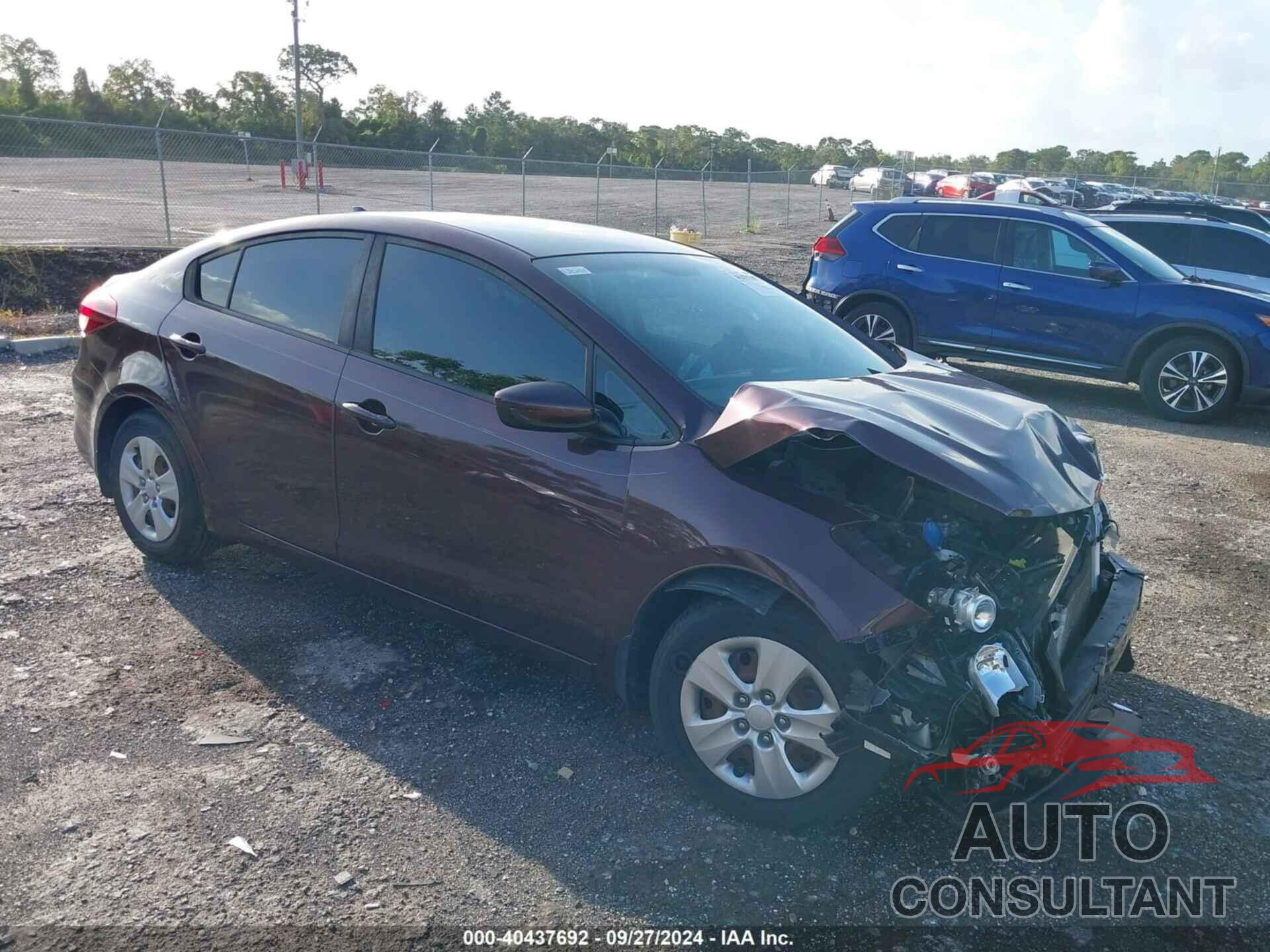 KIA FORTE 2018 - 3KPFK4A73JE219146