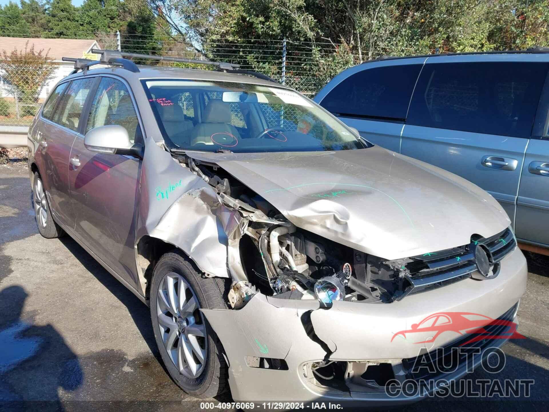 VOLKSWAGEN JETTA SPORTWAGEN 2013 - 3VWPP7AJ3DM685976