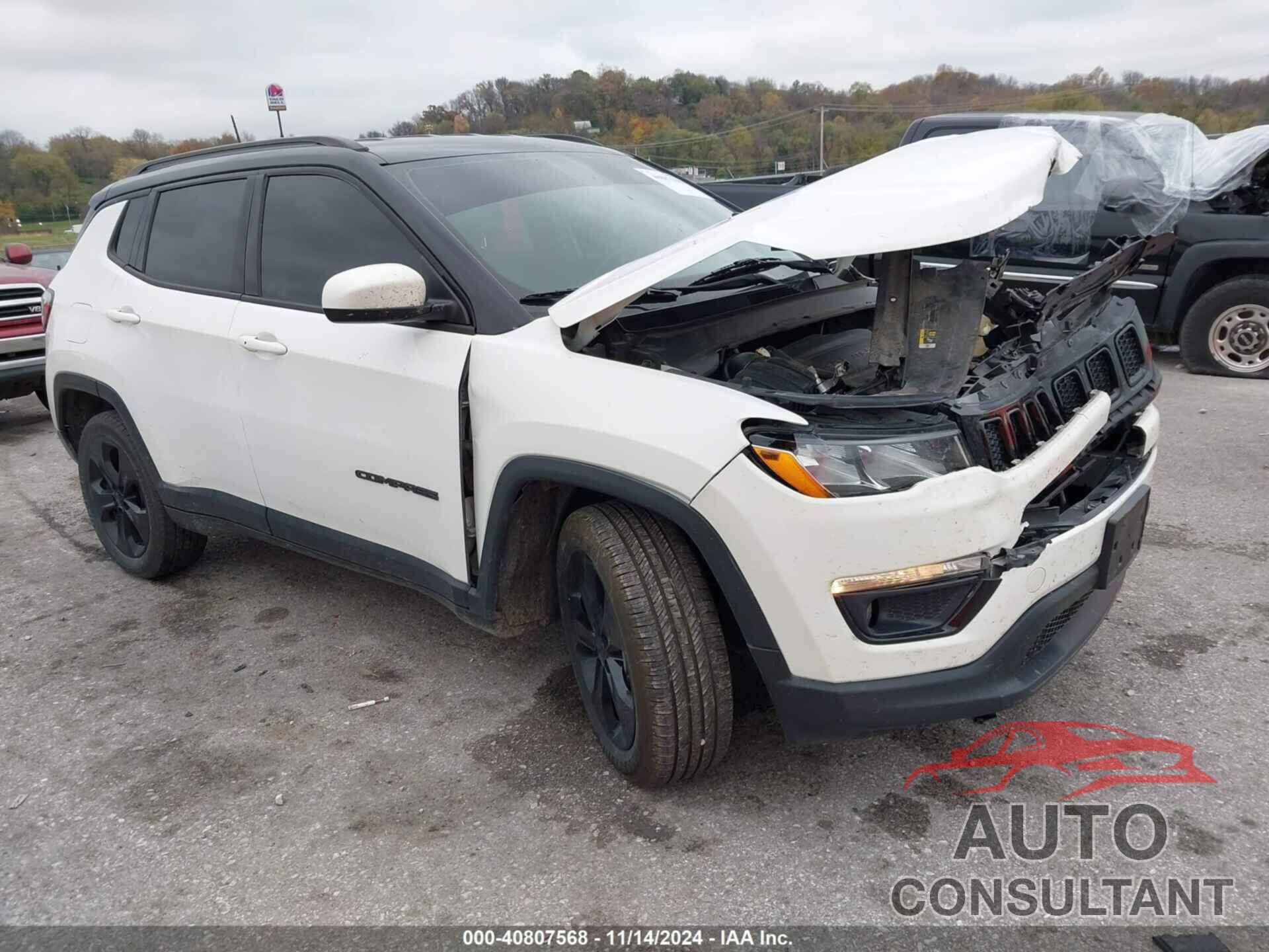 JEEP COMPASS 2018 - 3C4NJDBB3JT325528