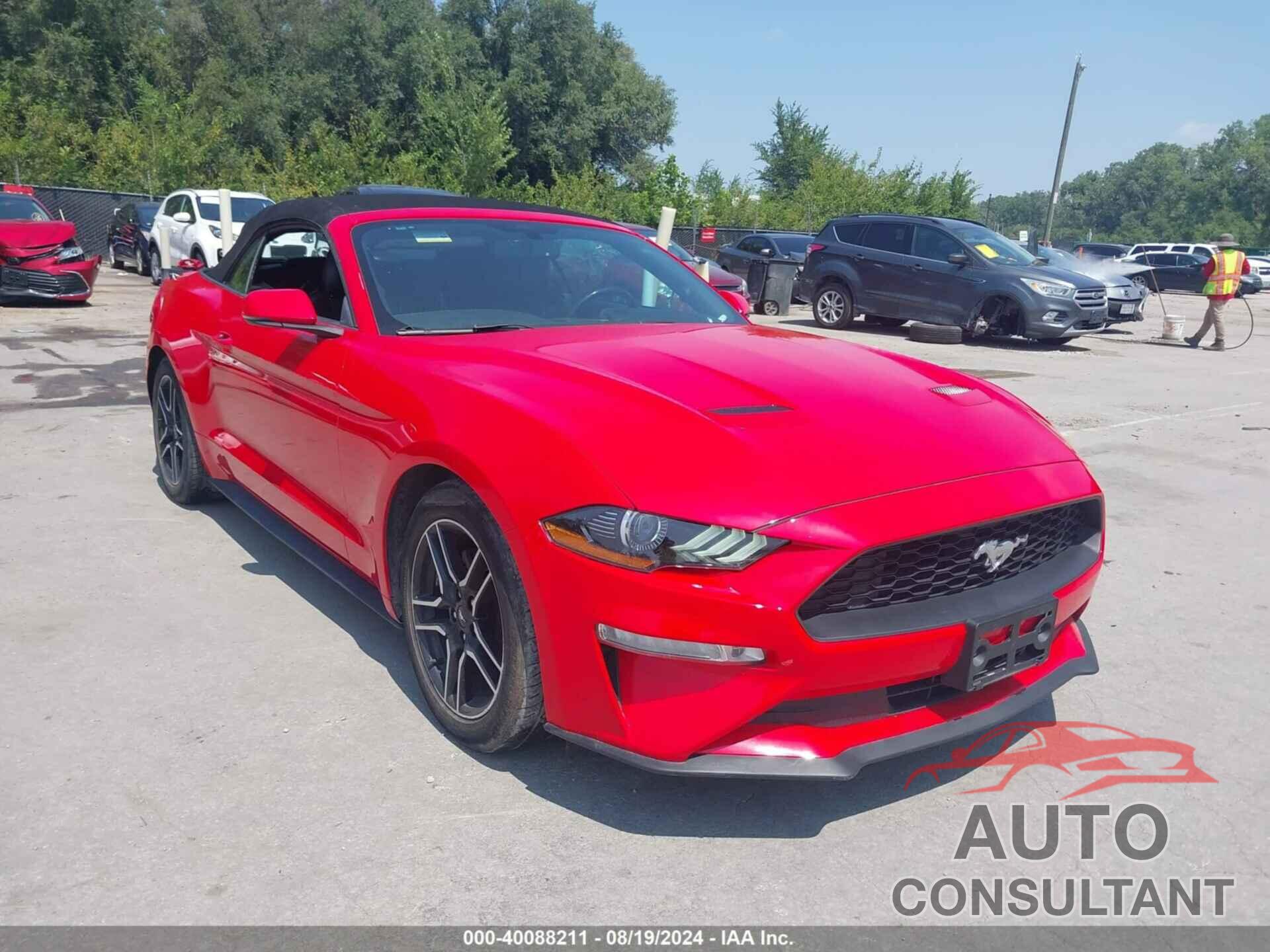 FORD MUSTANG 2018 - 1FATP8UH7J5145537