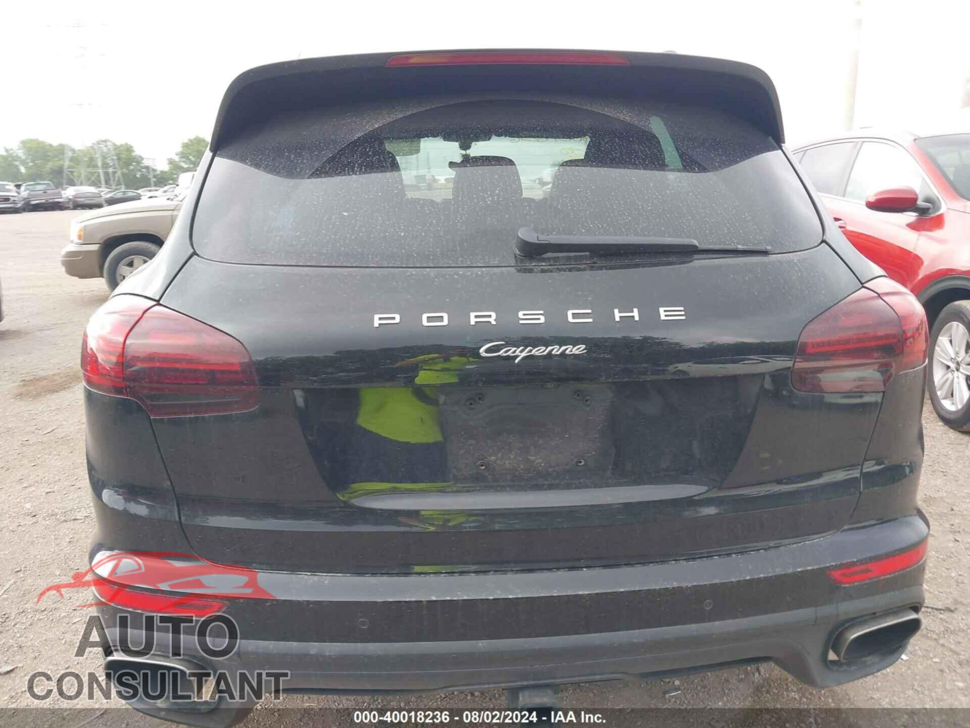 PORSCHE CAYENNE 2018 - WP1AA2A22JKA01751